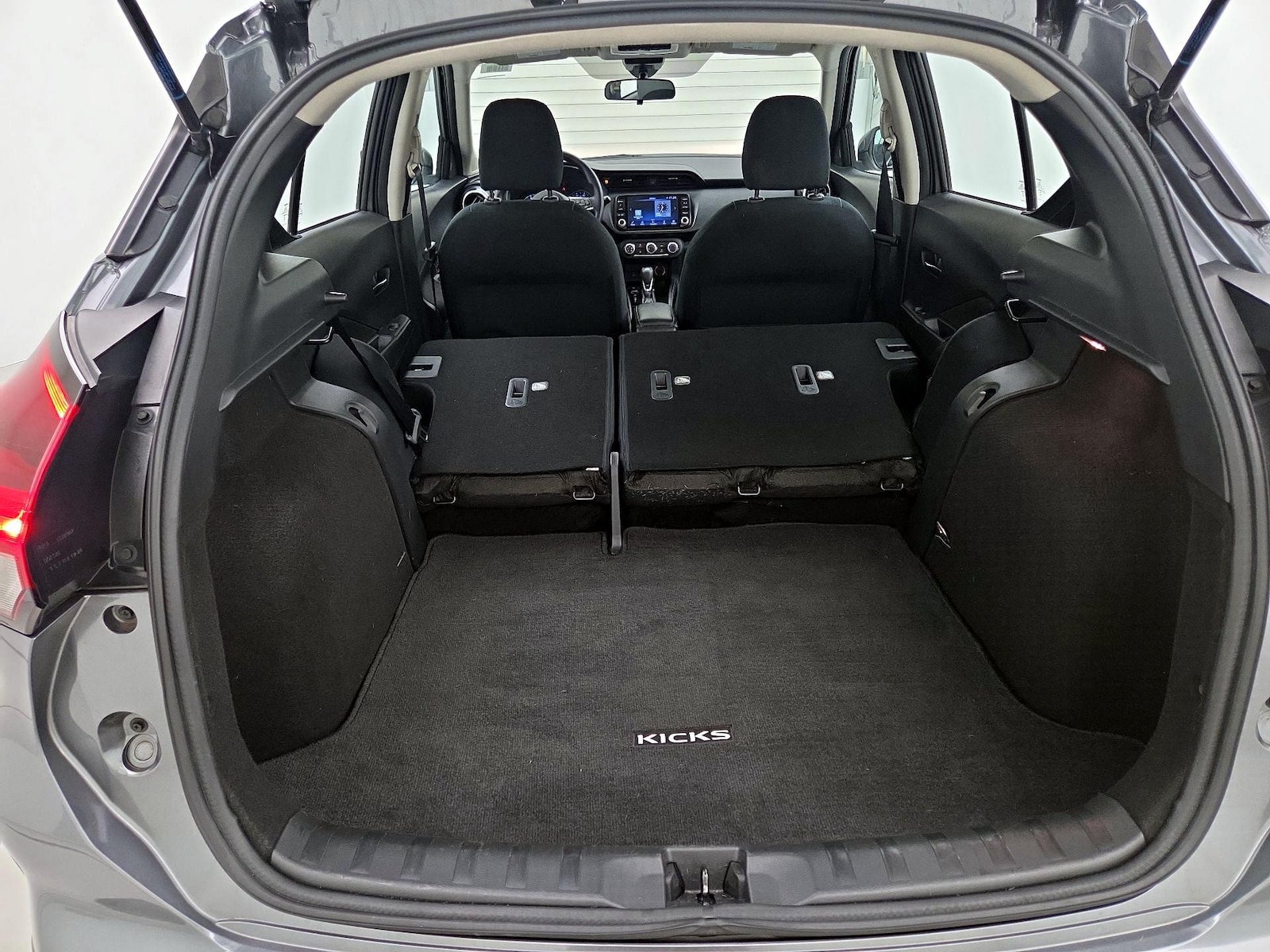 2024 Nissan Kicks SV - Photo 21
