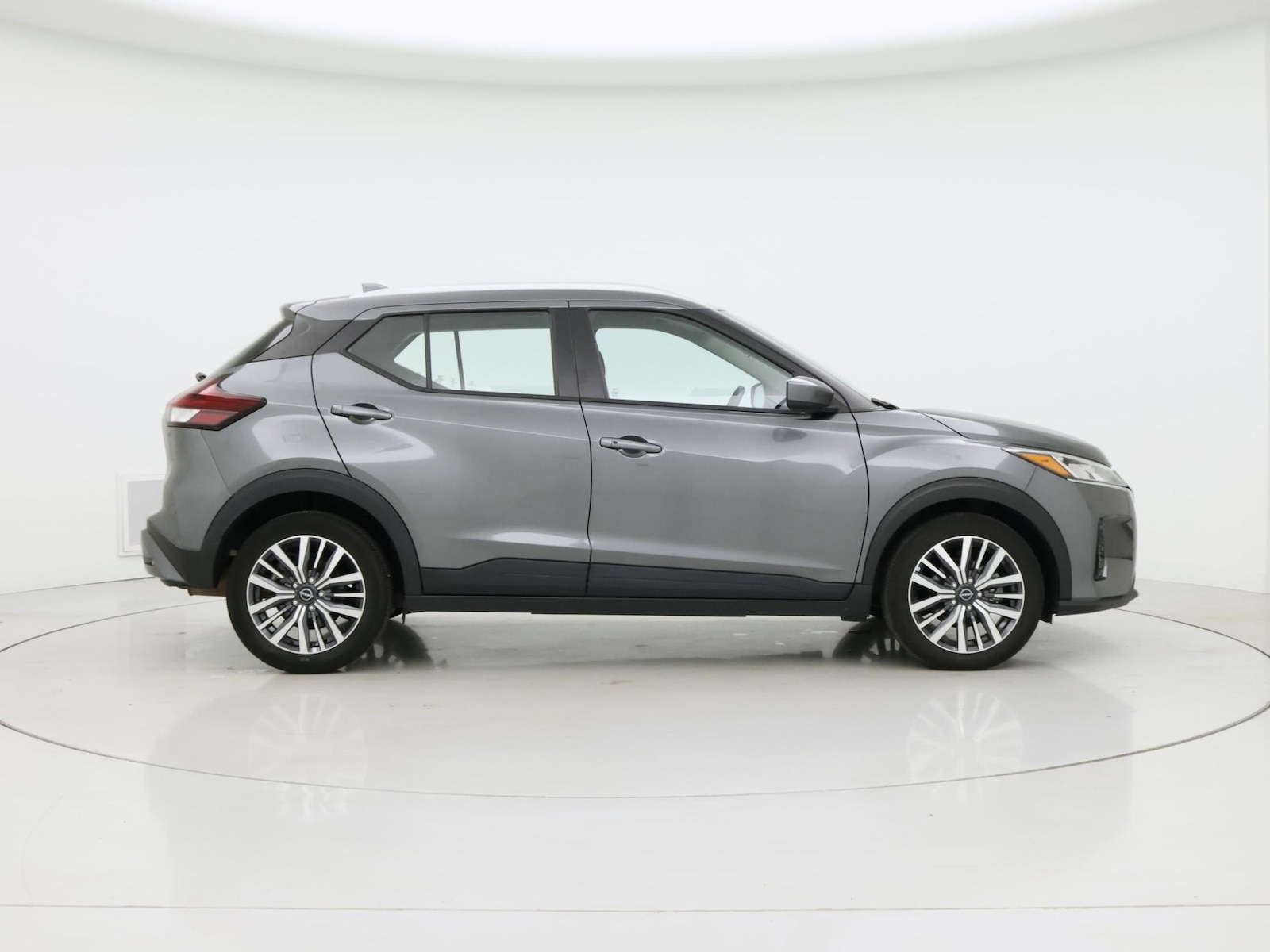 2024 Nissan Kicks SV - Photo 8
