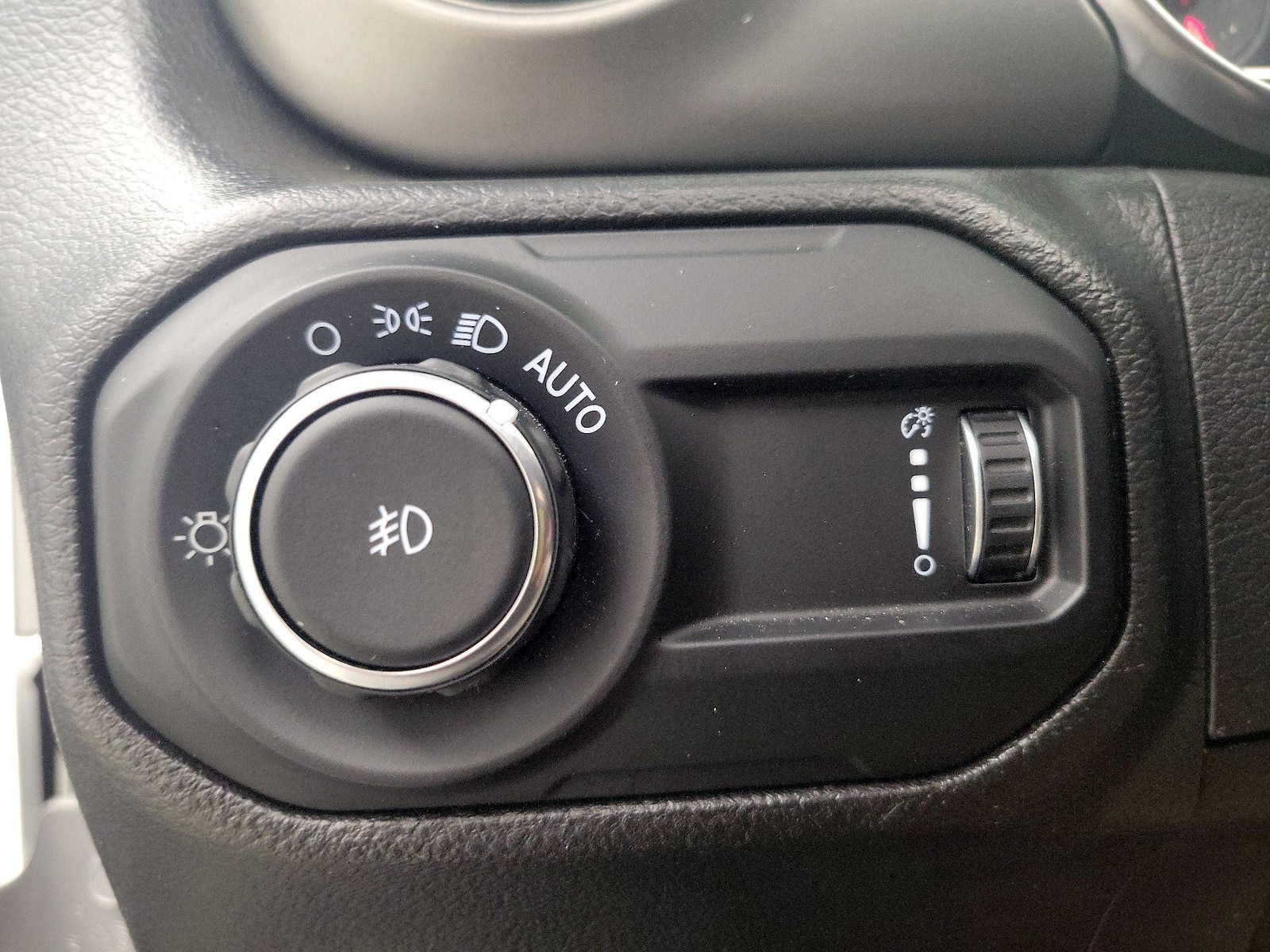2023 Jeep Wrangler 4-Door Sport S - Photo 14