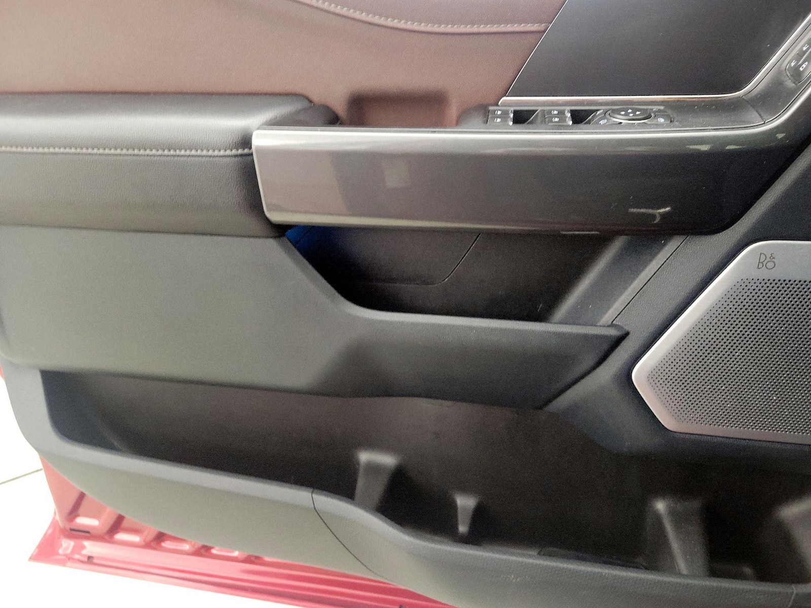 2022 Ford F-150 Lariat - Photo 13