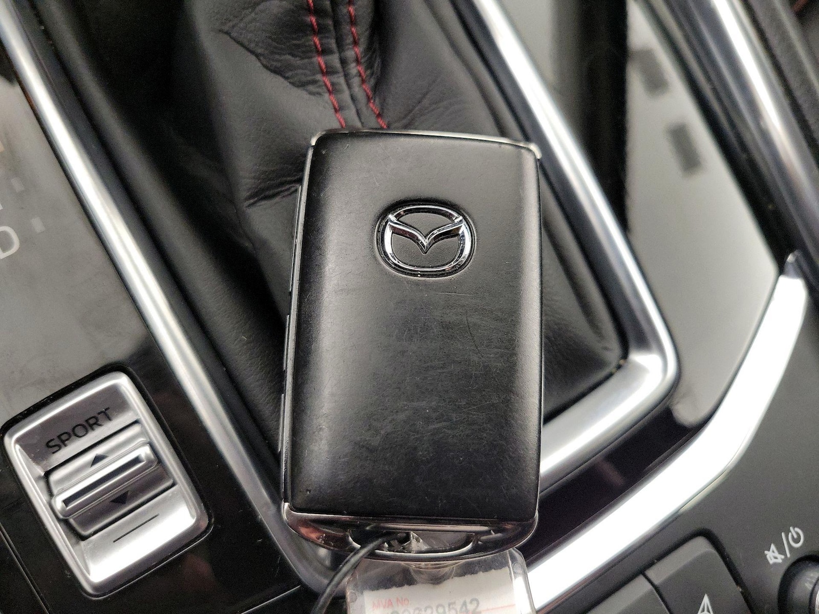 2025 Mazda CX-5 S Carbon Edition - Photo 26