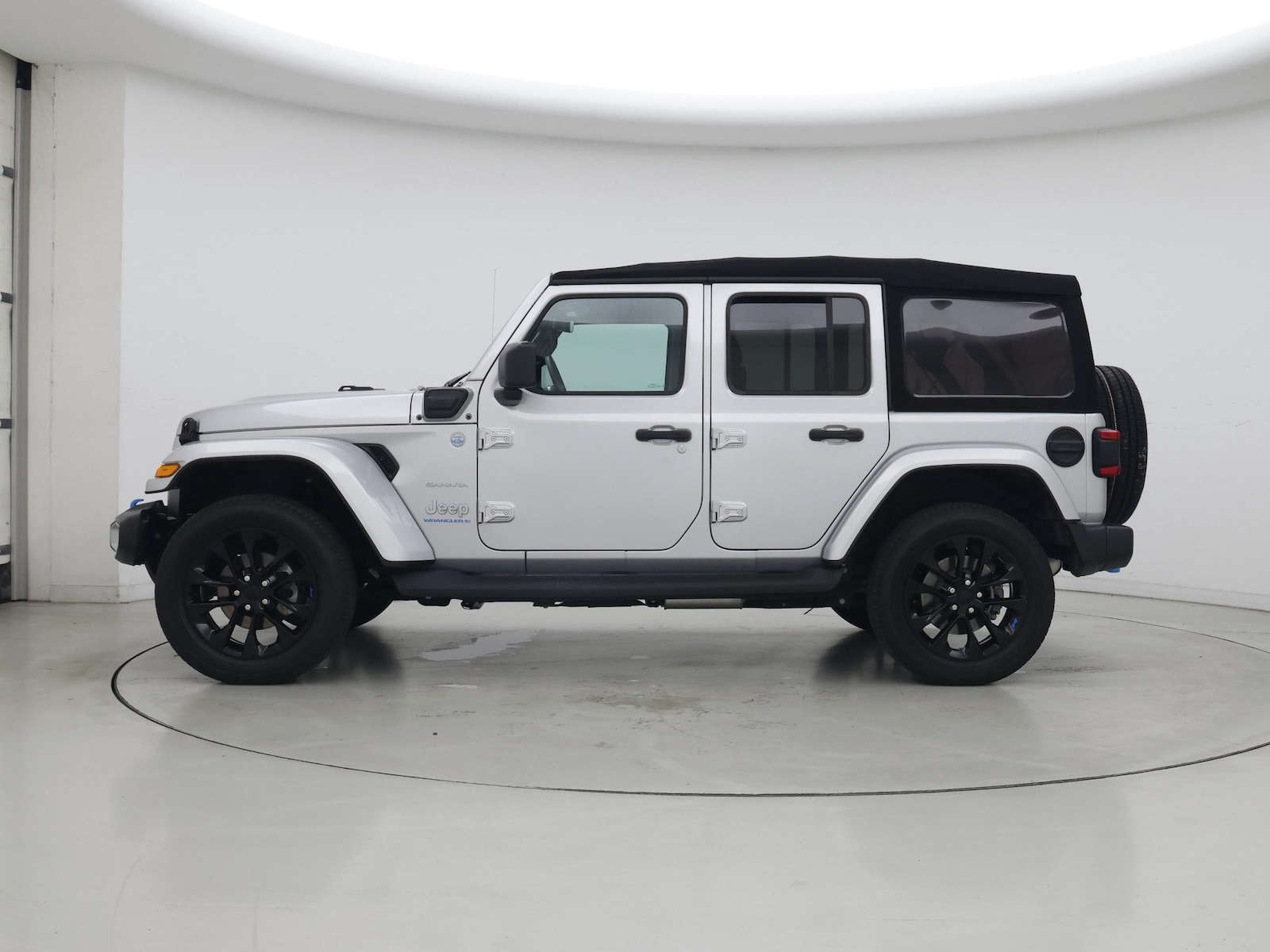 2023 Jeep Wrangler 4xe Sahara 4XE - Photo 4