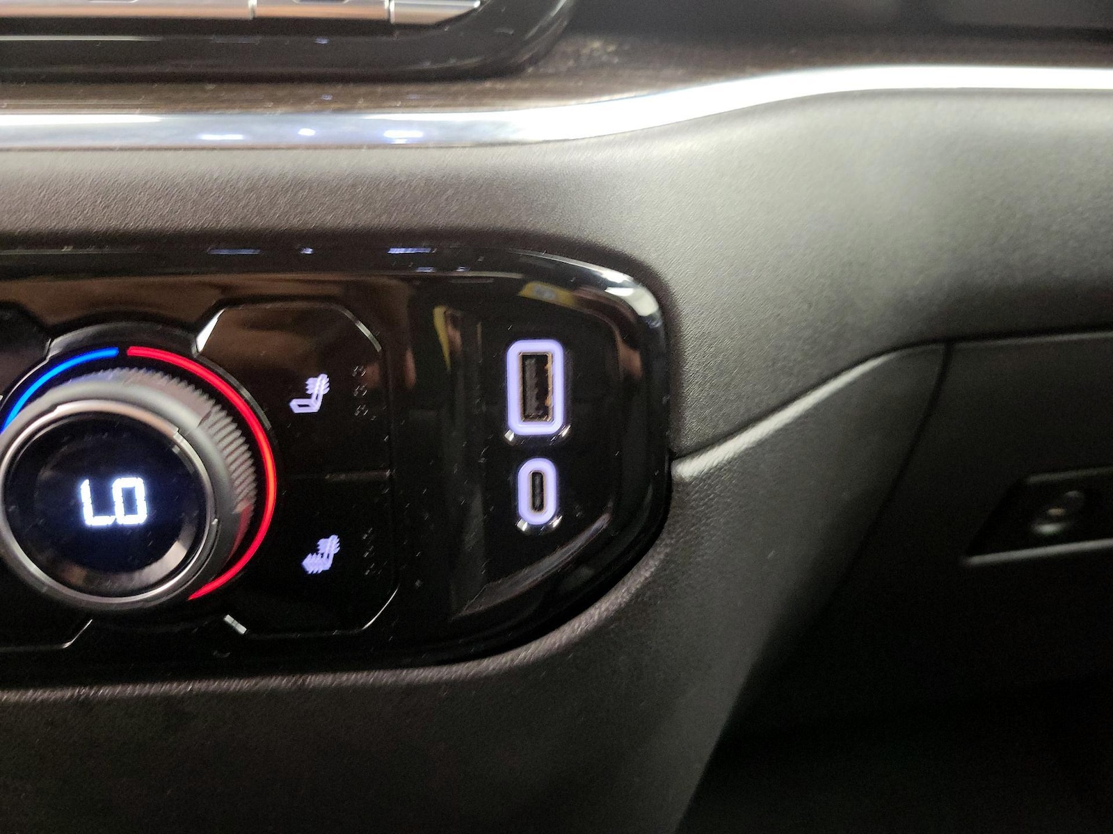 2024 Chevrolet Silverado 1500 LT - Photo 19