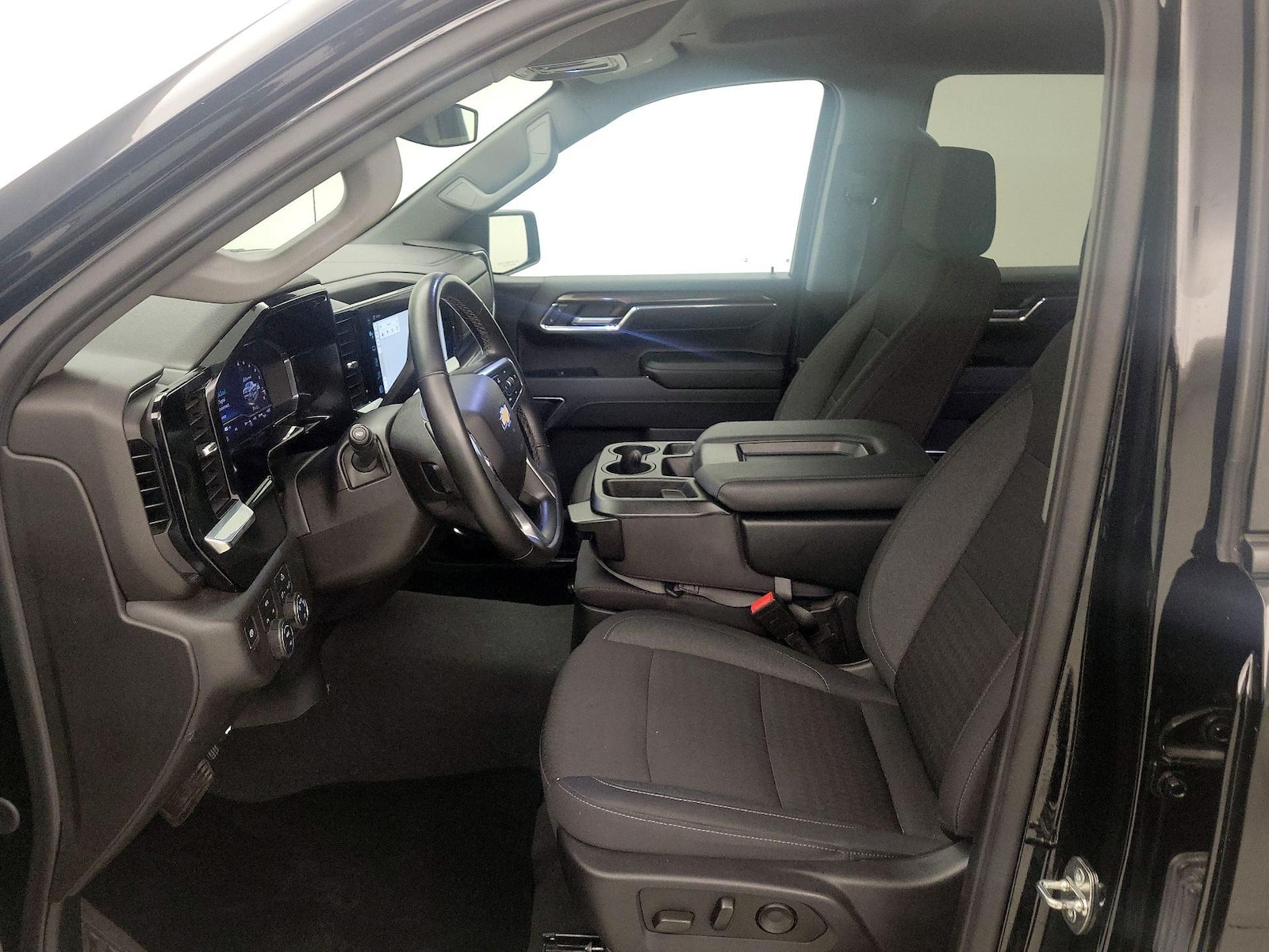 2024 Chevrolet Silverado 1500 LT - Photo 12