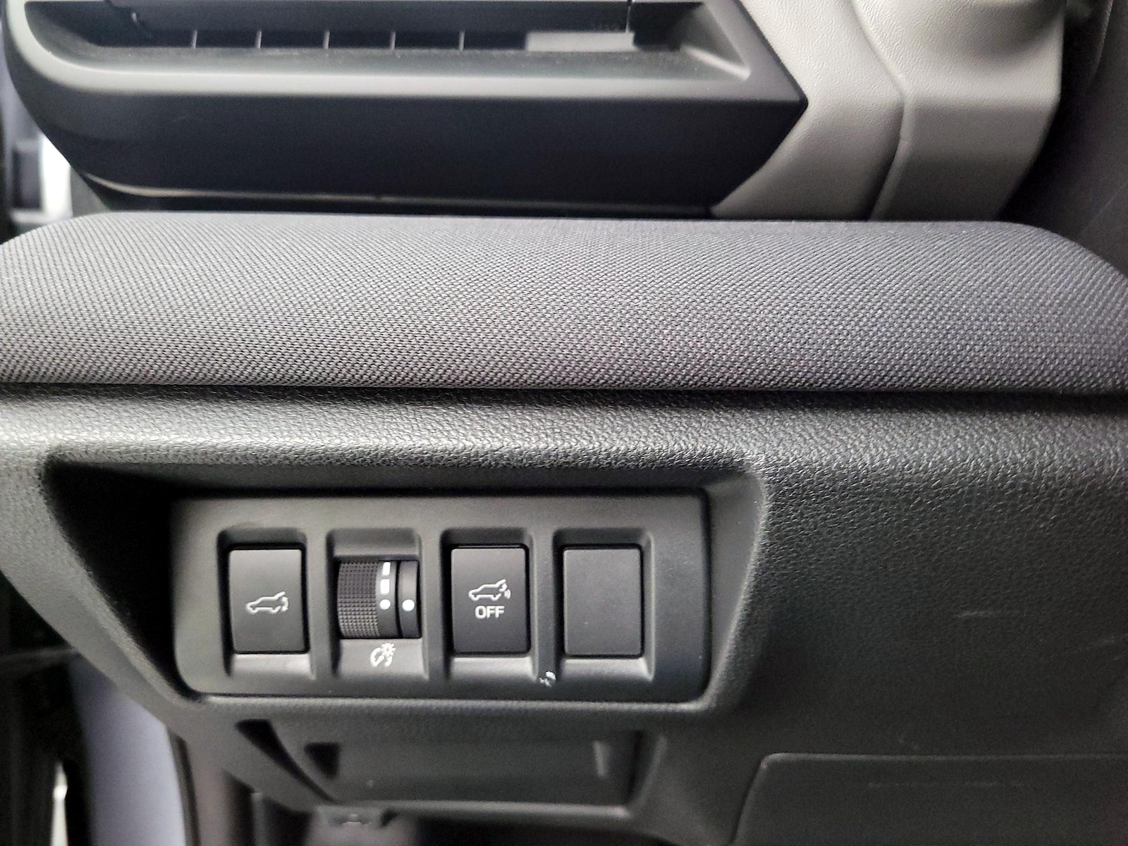 2025 Subaru Outback Premium - Photo 13