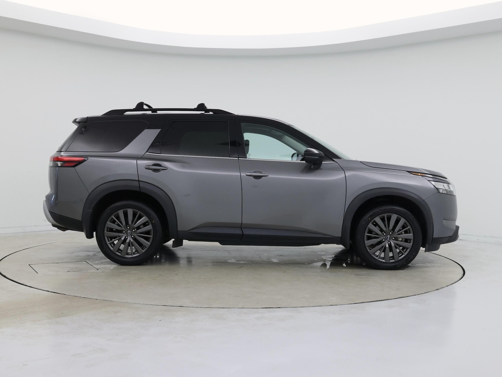 2022 Nissan Pathfinder SL - Photo 8