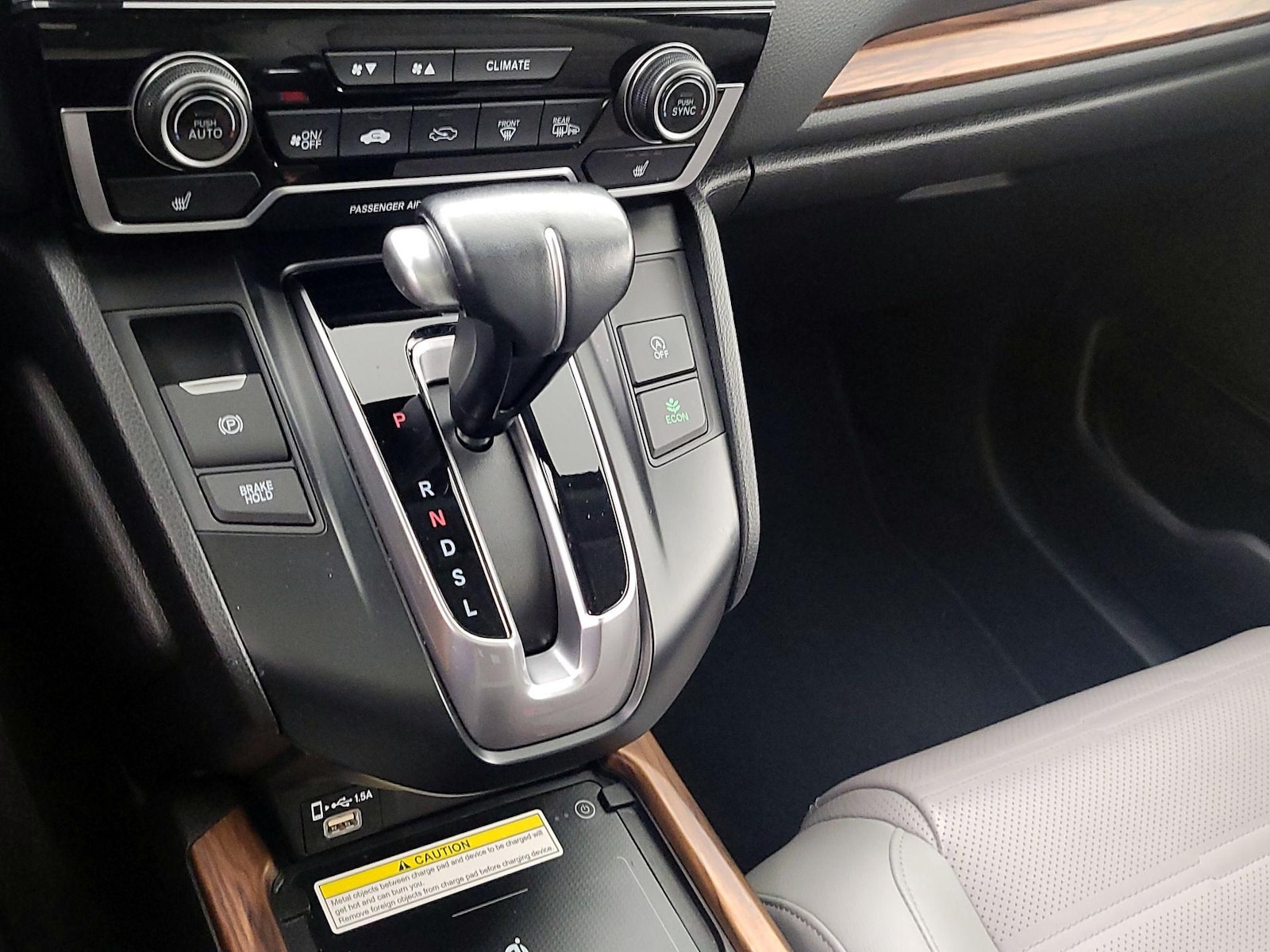2021 Honda CR-V Touring - Photo 19