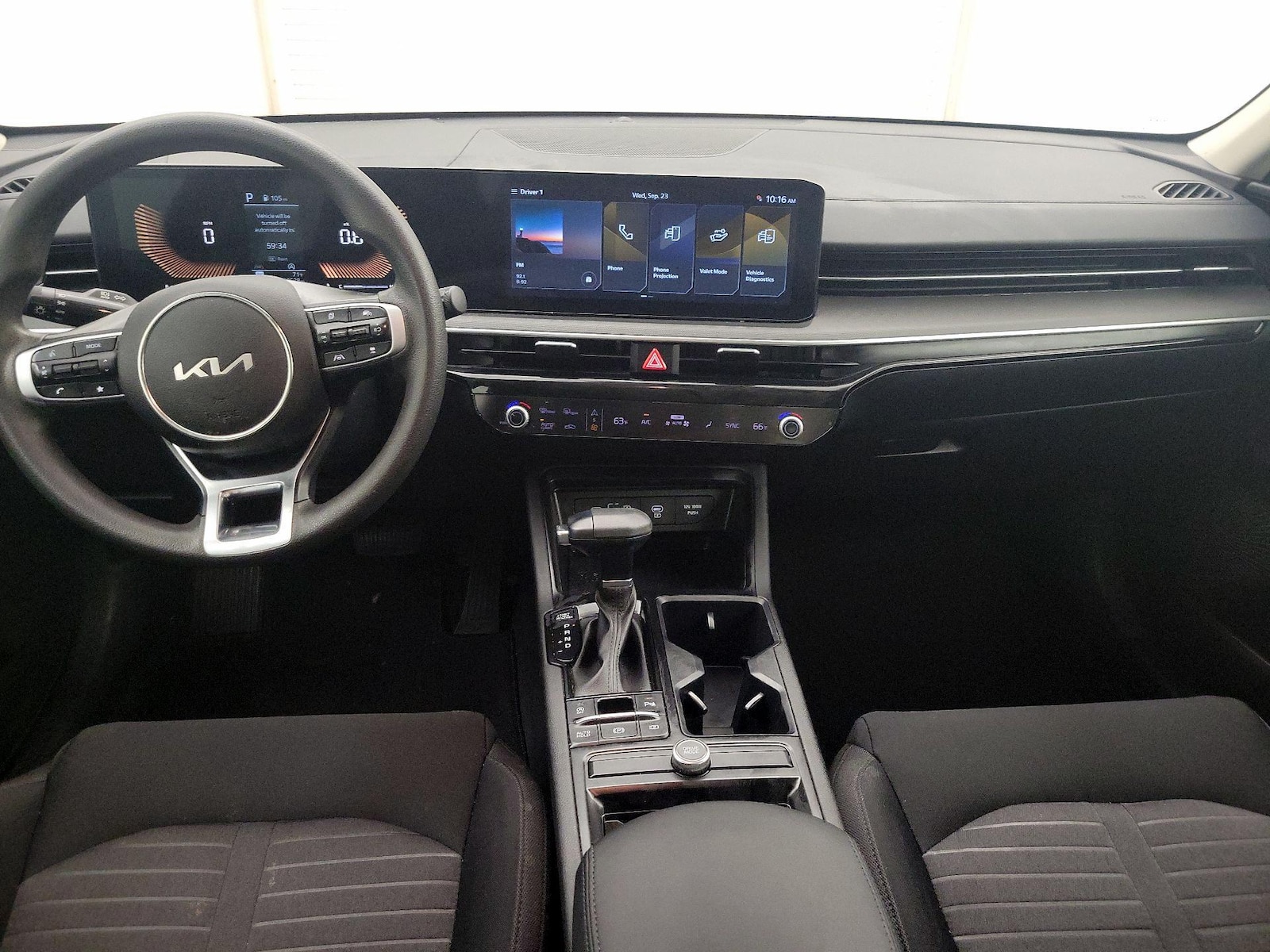 Apple CarPlay® & Android Auto™