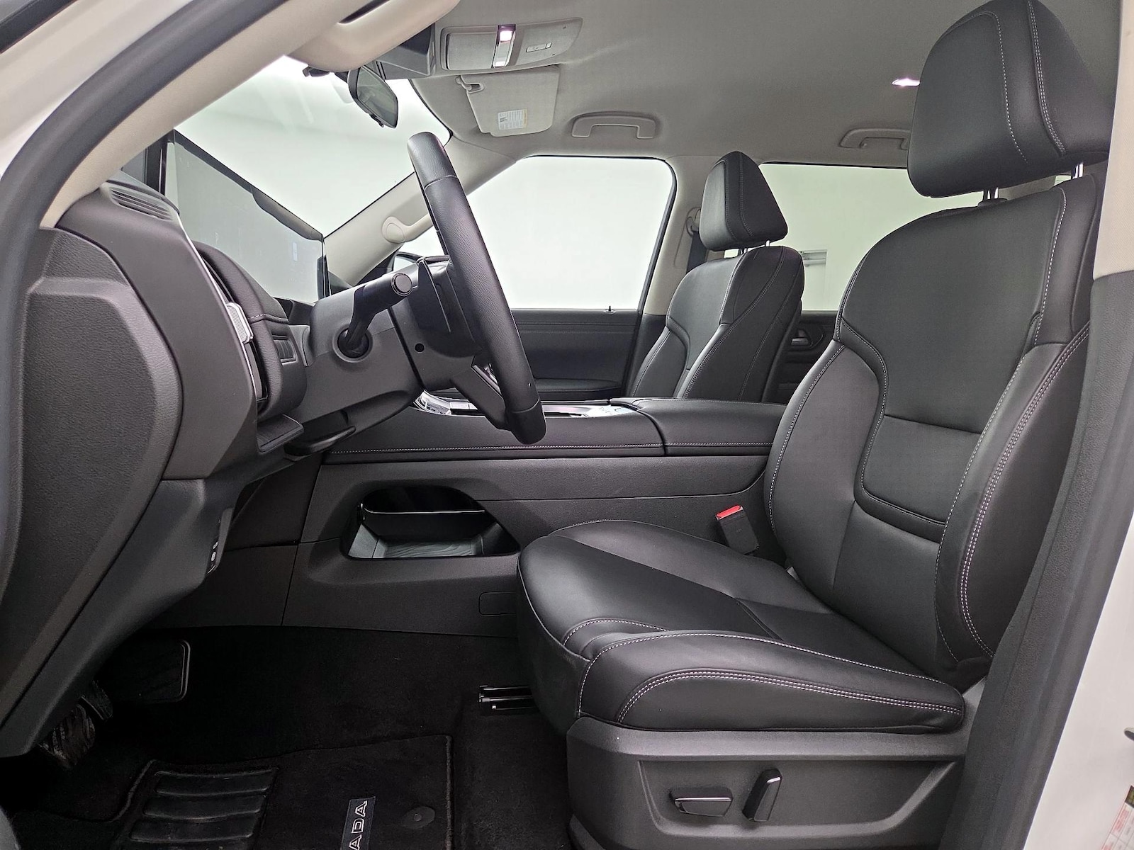 Power Seat(s) & Side Airbags