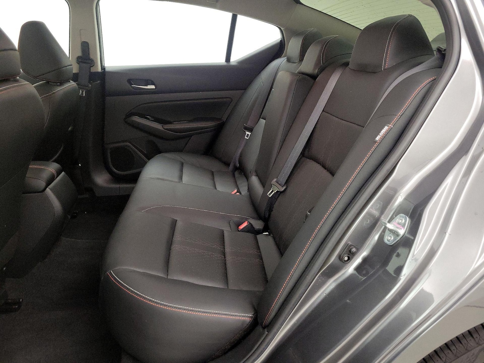 2025 Nissan Altima SR - Photo 21