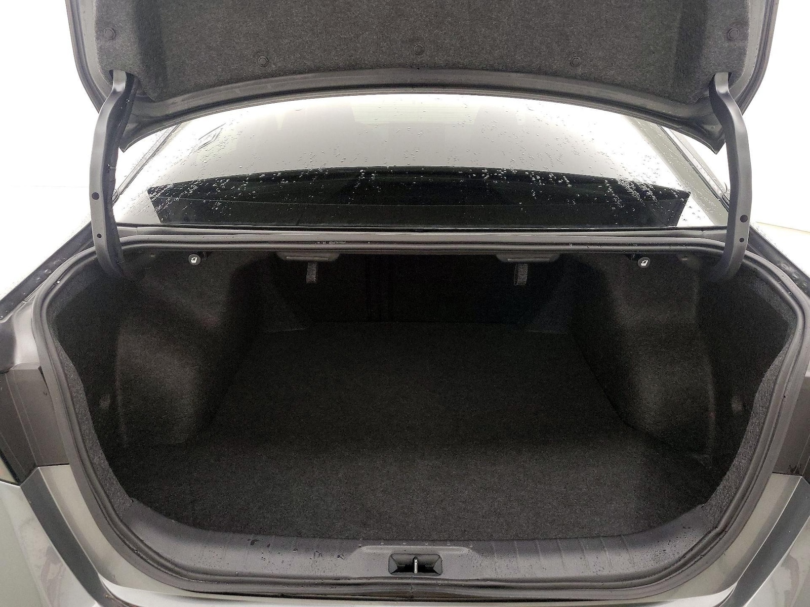 2025 Nissan Altima SR - Photo 22