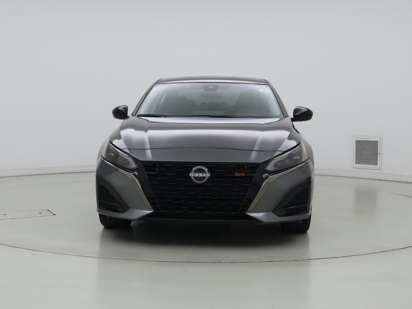 2025 Nissan Altima SR - Photo 6