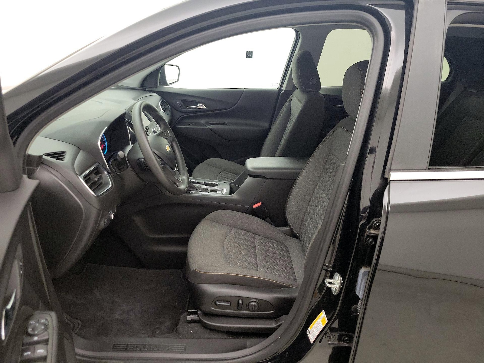 Power Seat(s) & Side Airbags
