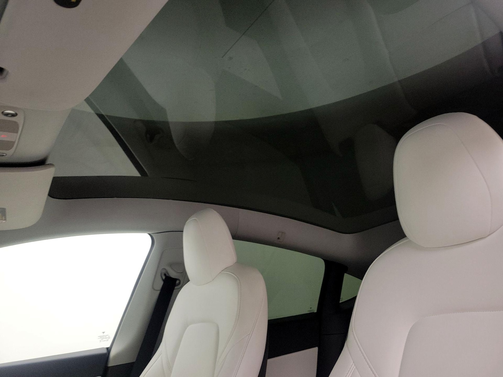 Skylight(s) & Overhead Airbags