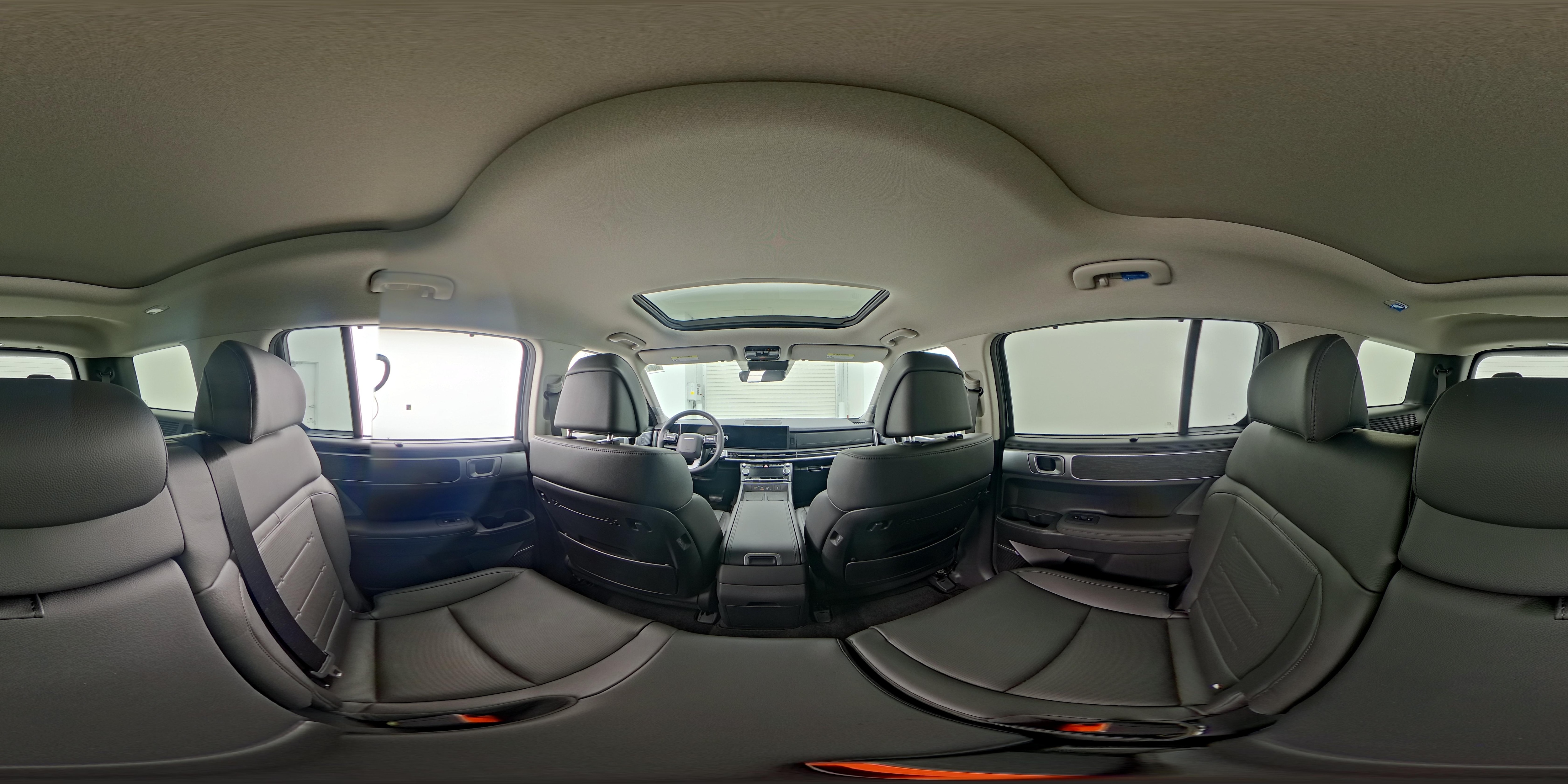 2025 Hyundai Santa Fe Limited - Photo 30