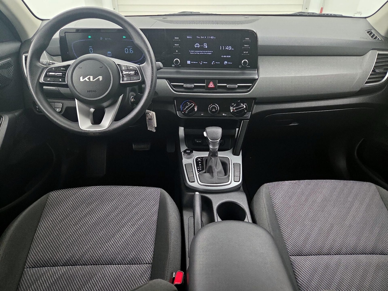 Apple CarPlay® & Android Auto™