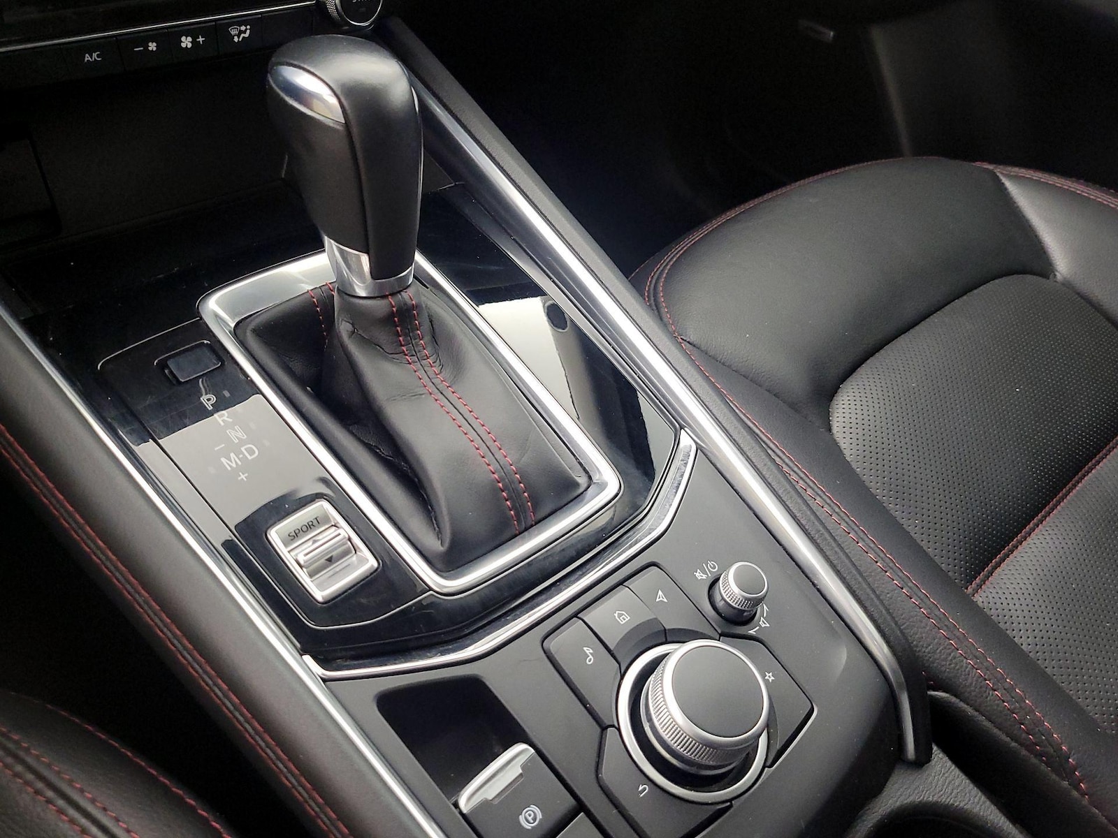 2024 Mazda CX-5 S Carbon Edition - Photo 18