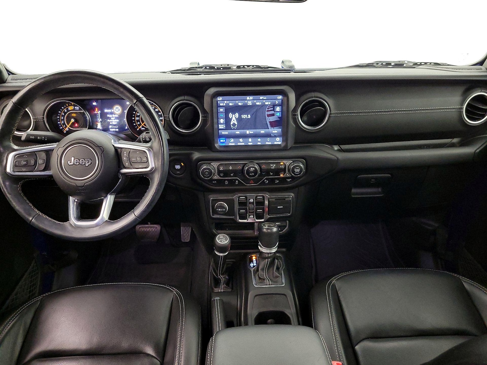 Apple CarPlay® & Android Auto™