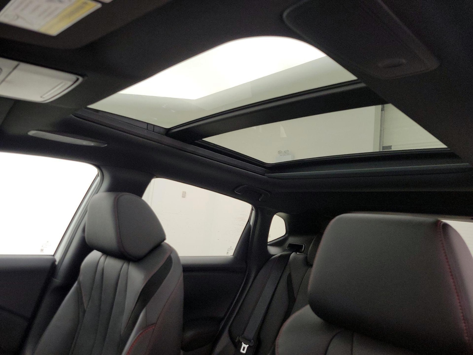 Panoramic Sunroof