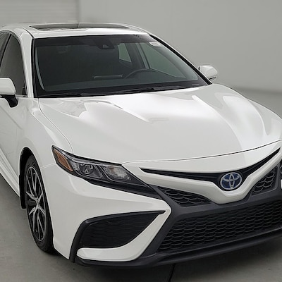 2023 Toyota Camry Hybrid SE