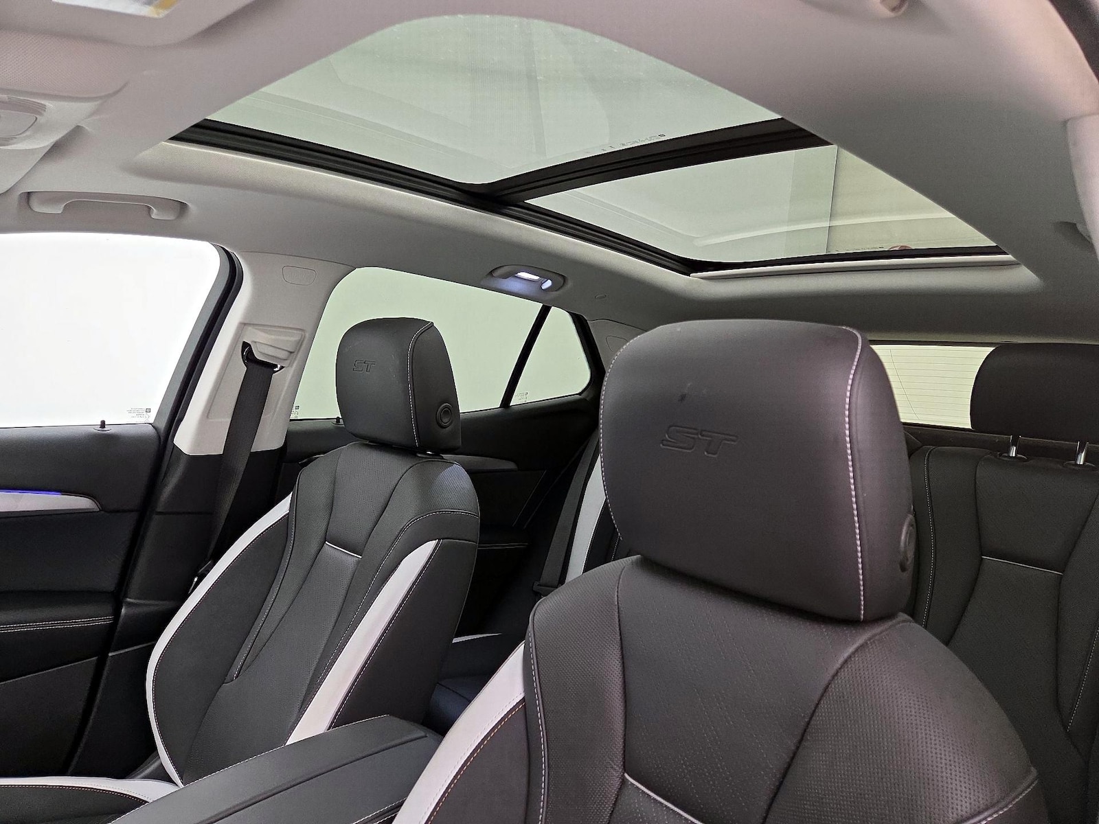 Panoramic Sunroof