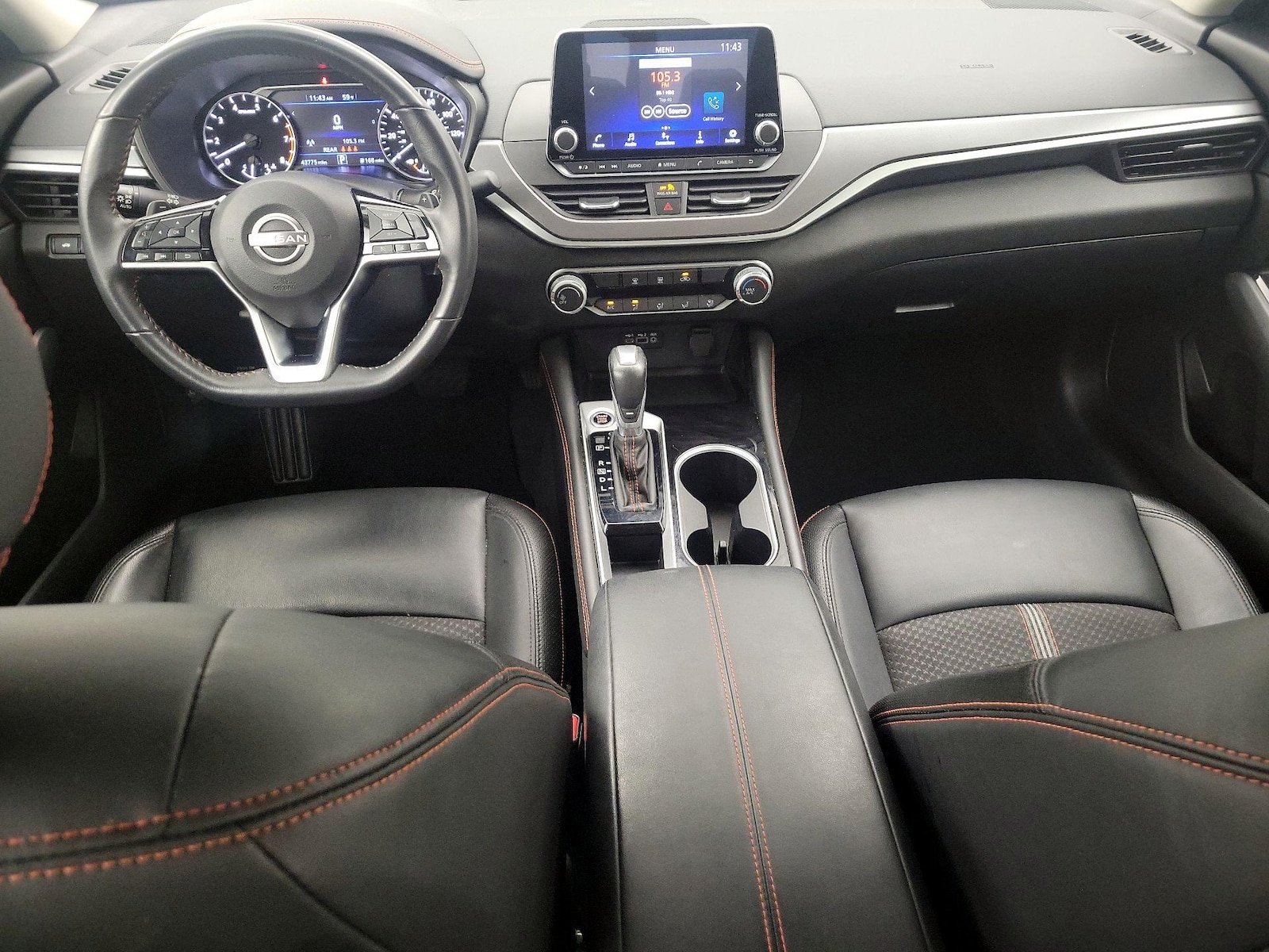 Apple CarPlay® & Android Auto™
