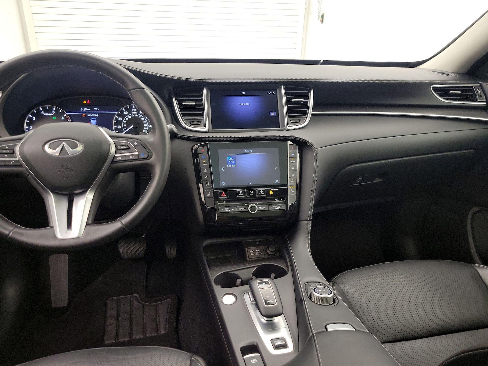 Apple CarPlay® & Android Auto™