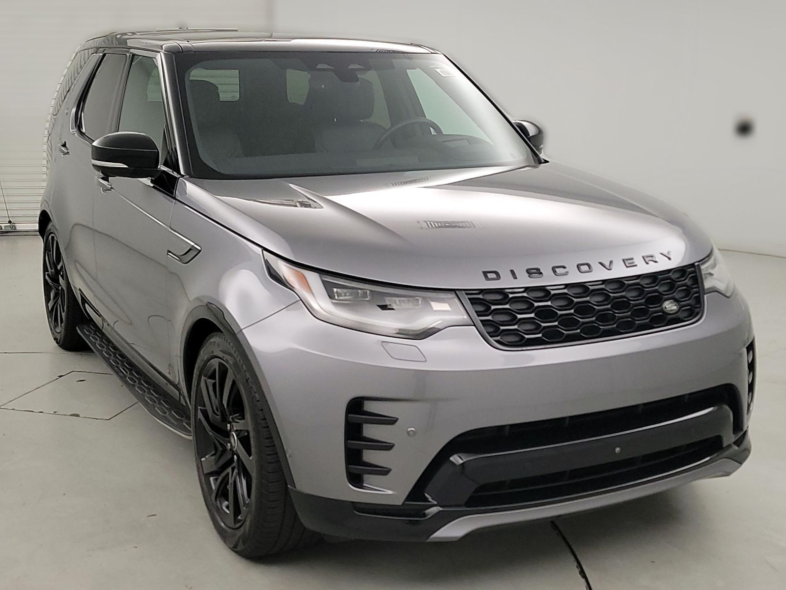 2024 Land Rover Discovery