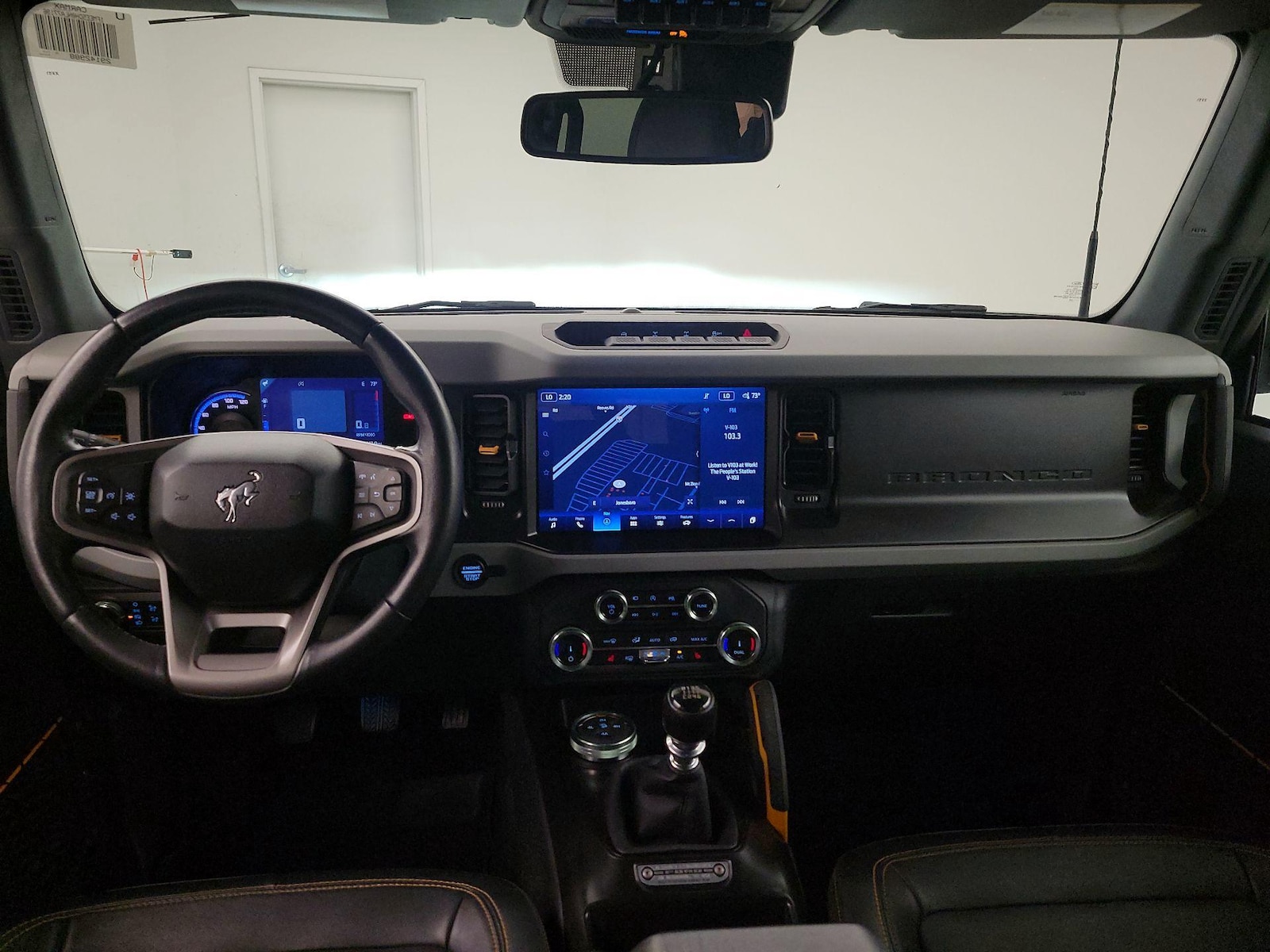 Apple CarPlay® & Android Auto™