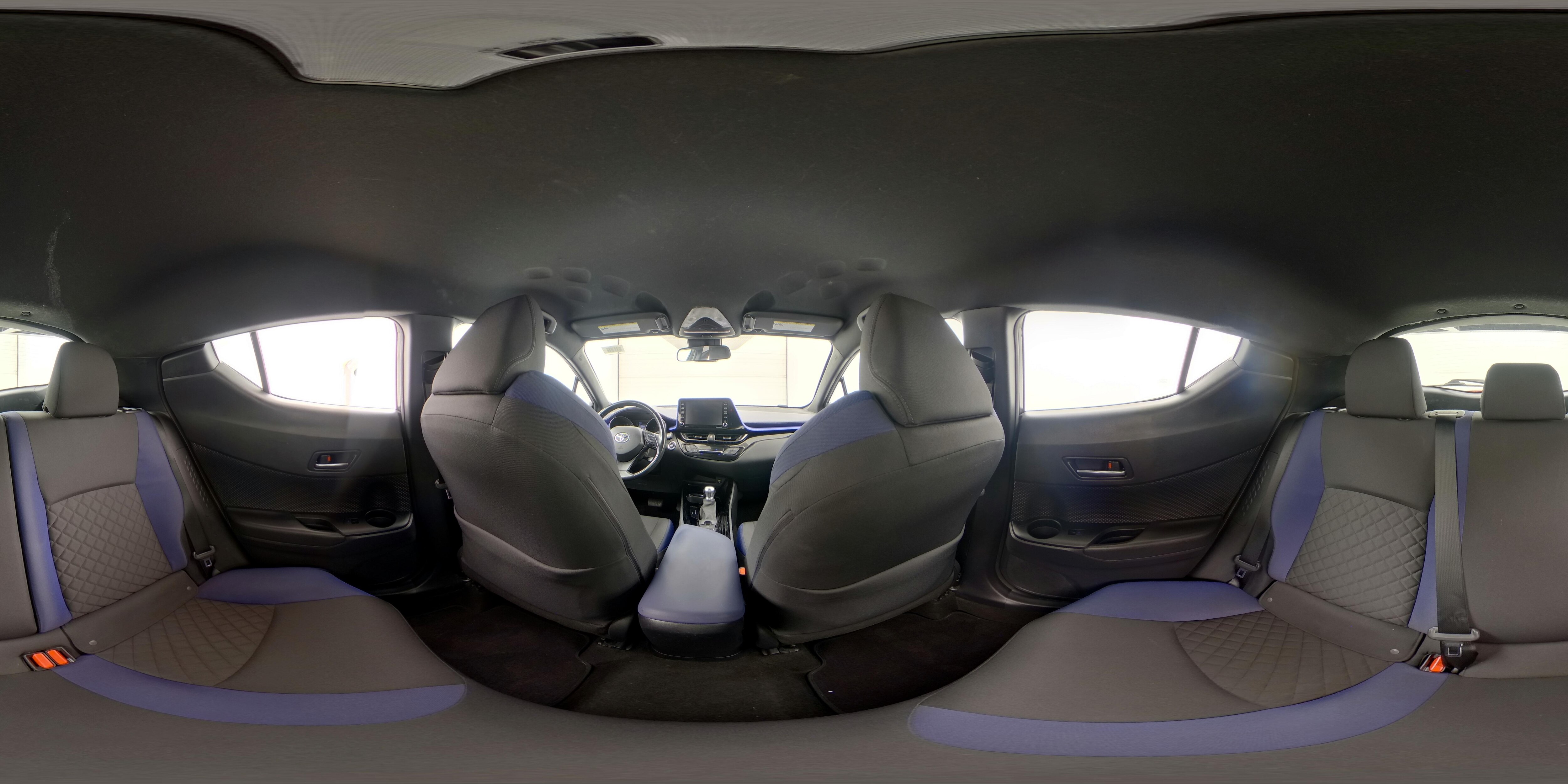 2021 Toyota C-HR XLE - Photo 26