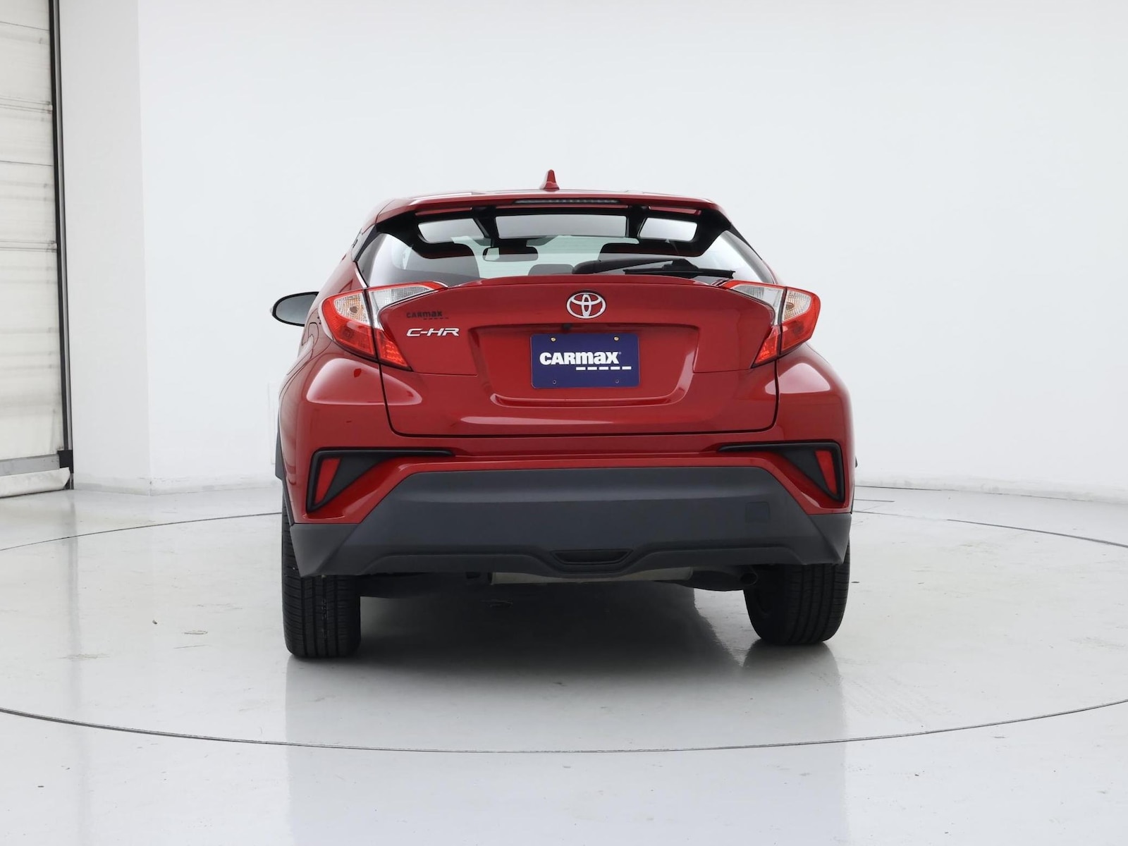 2021 Toyota C-HR XLE - Photo 7