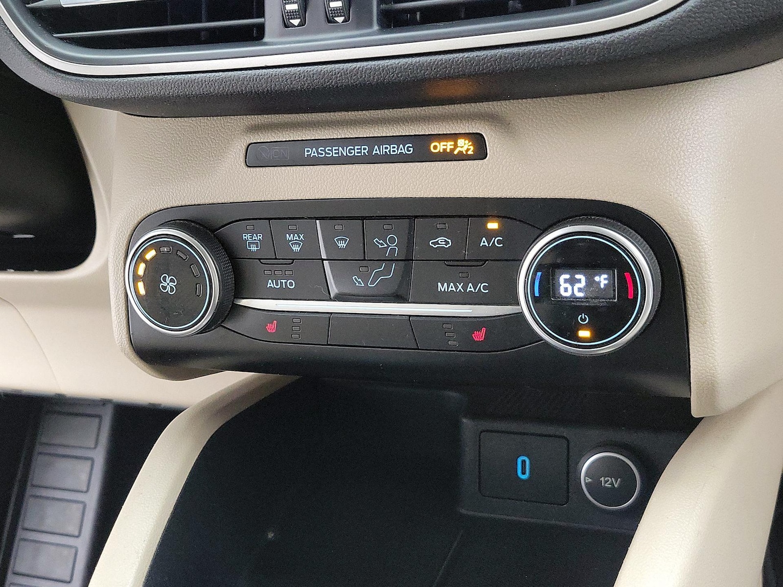 2020 Ford Escape SE - Photo 17