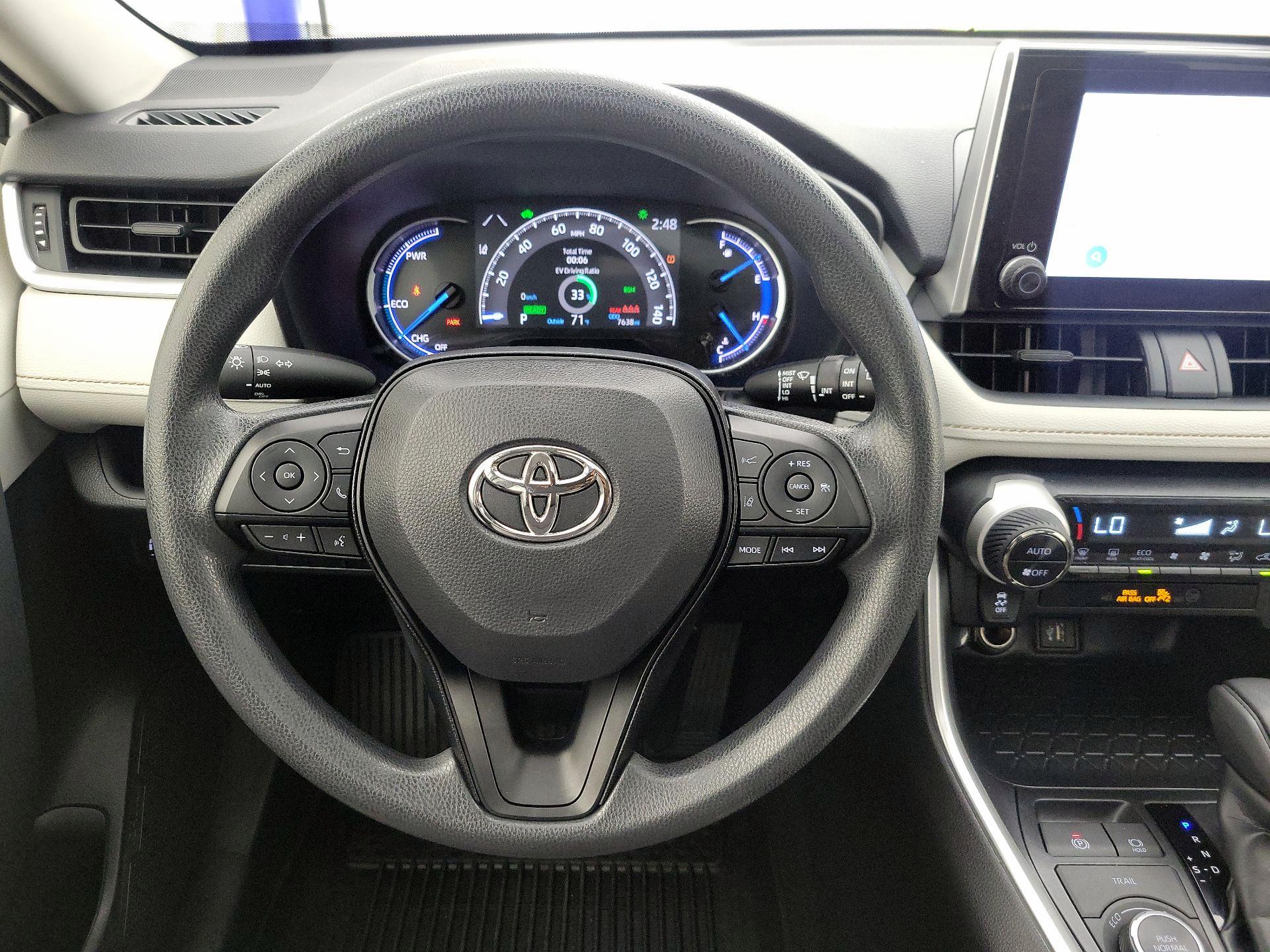 Thumbnail: 2025 Toyota RAV4 - 10