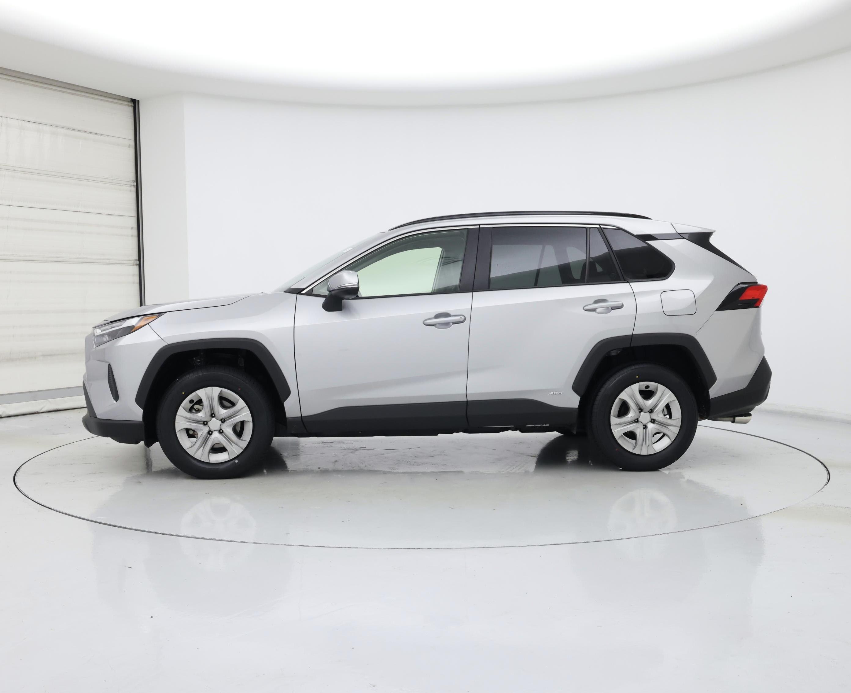 Thumbnail: 2025 Toyota RAV4 - 3