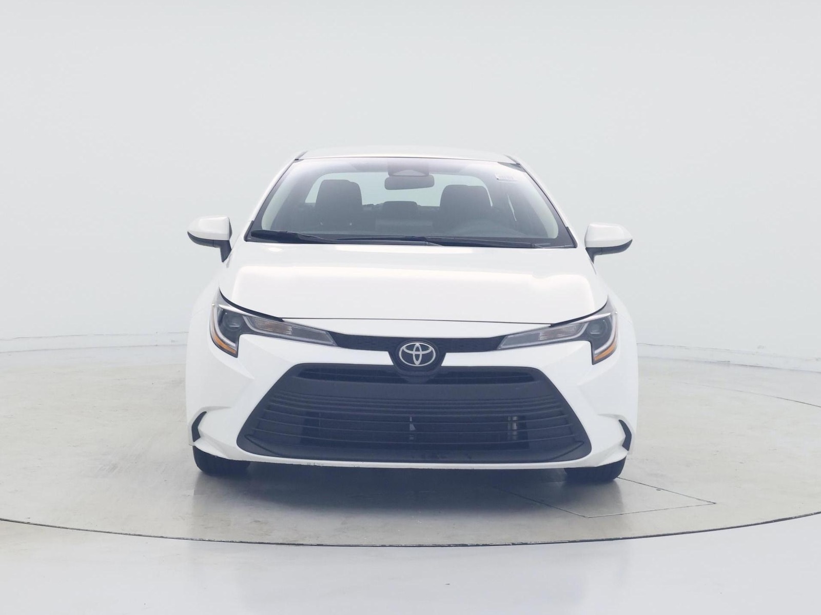 2025 Toyota Corolla LE - Photo 6