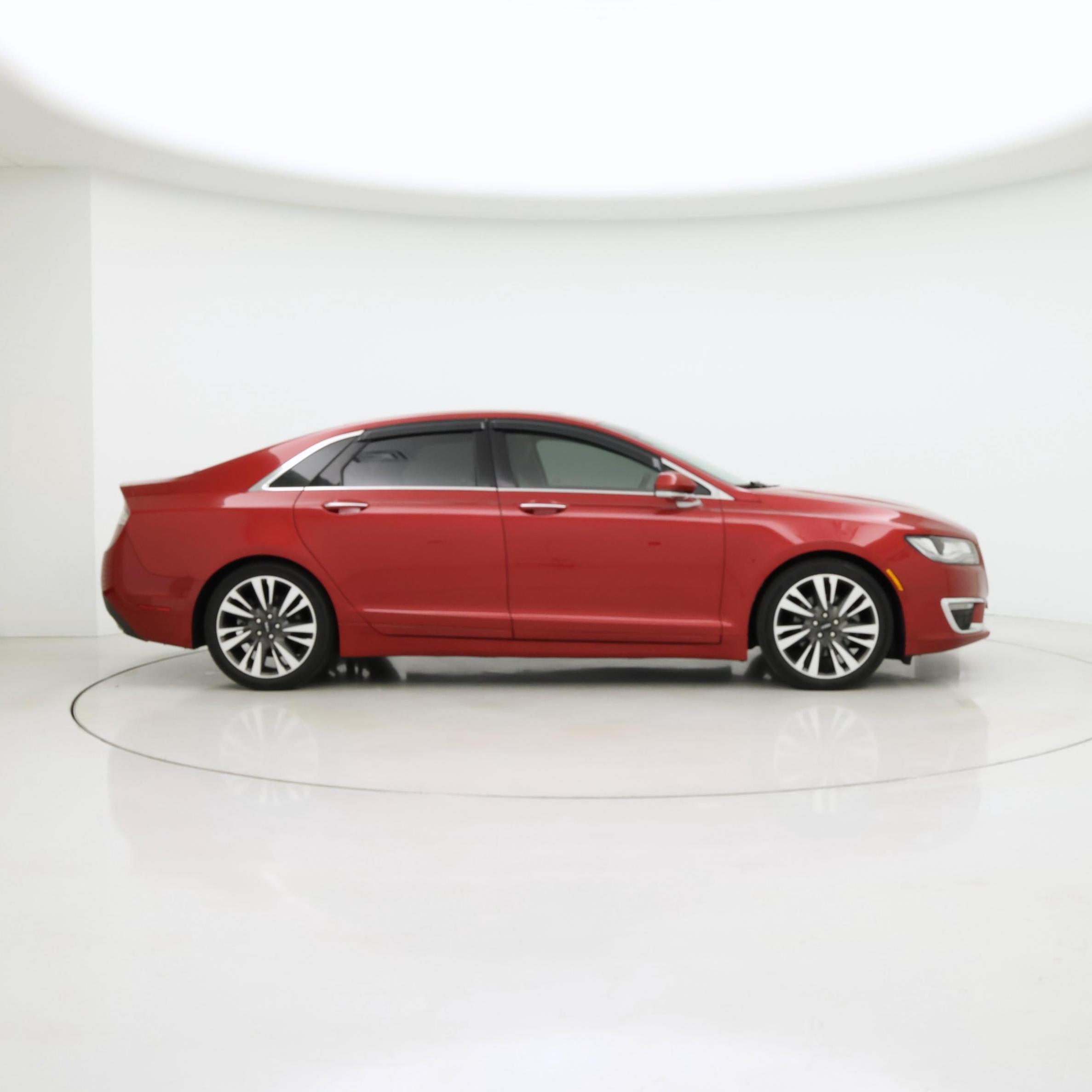 Thumbnail: 2020 Lincoln MKZ - 7