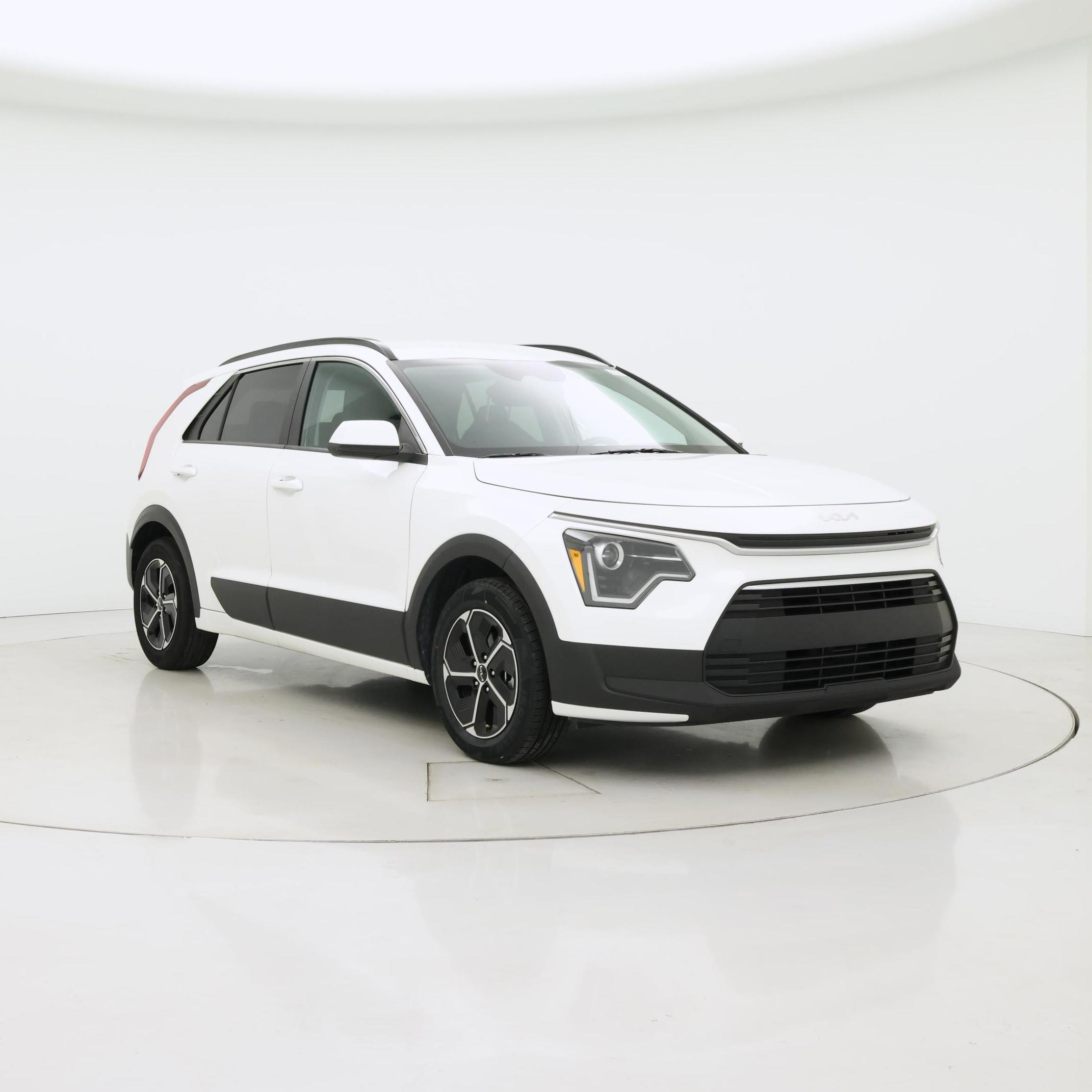 White 2025 Kia Niro SUV / Crossover Front-Wheel Drive Automatic