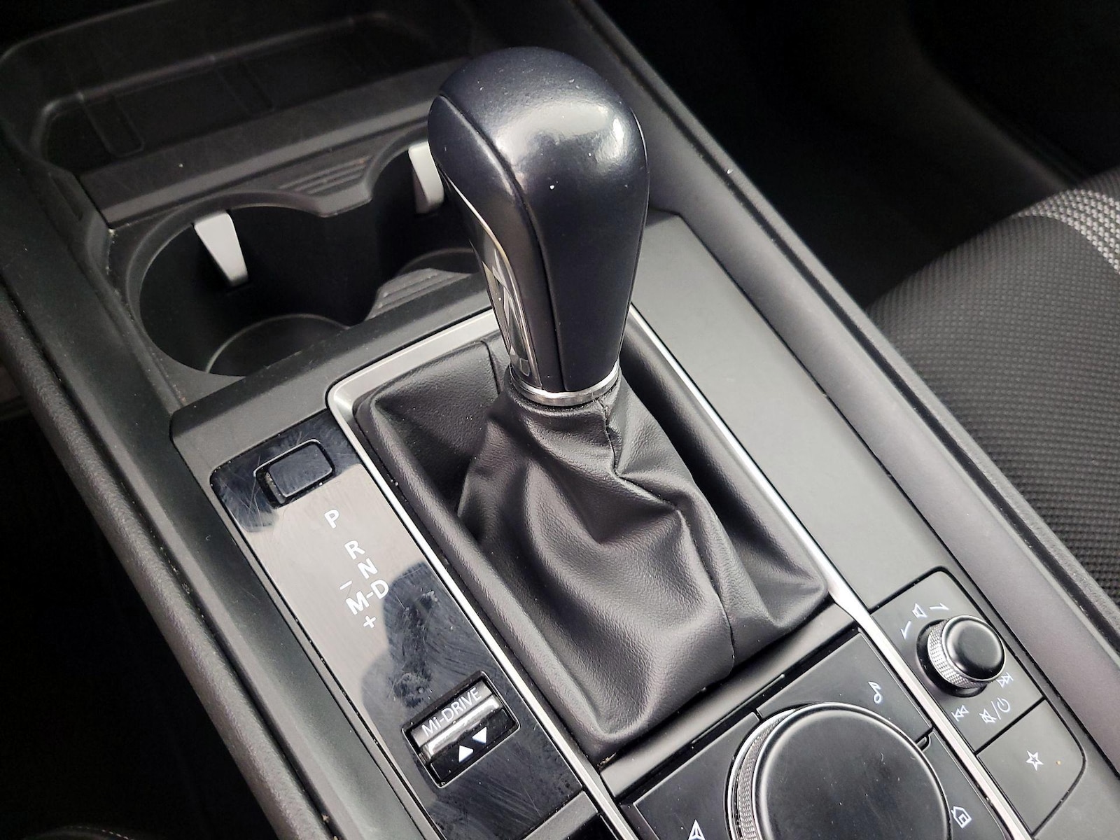 2025 Mazda CX-50 Preferred - Photo 19