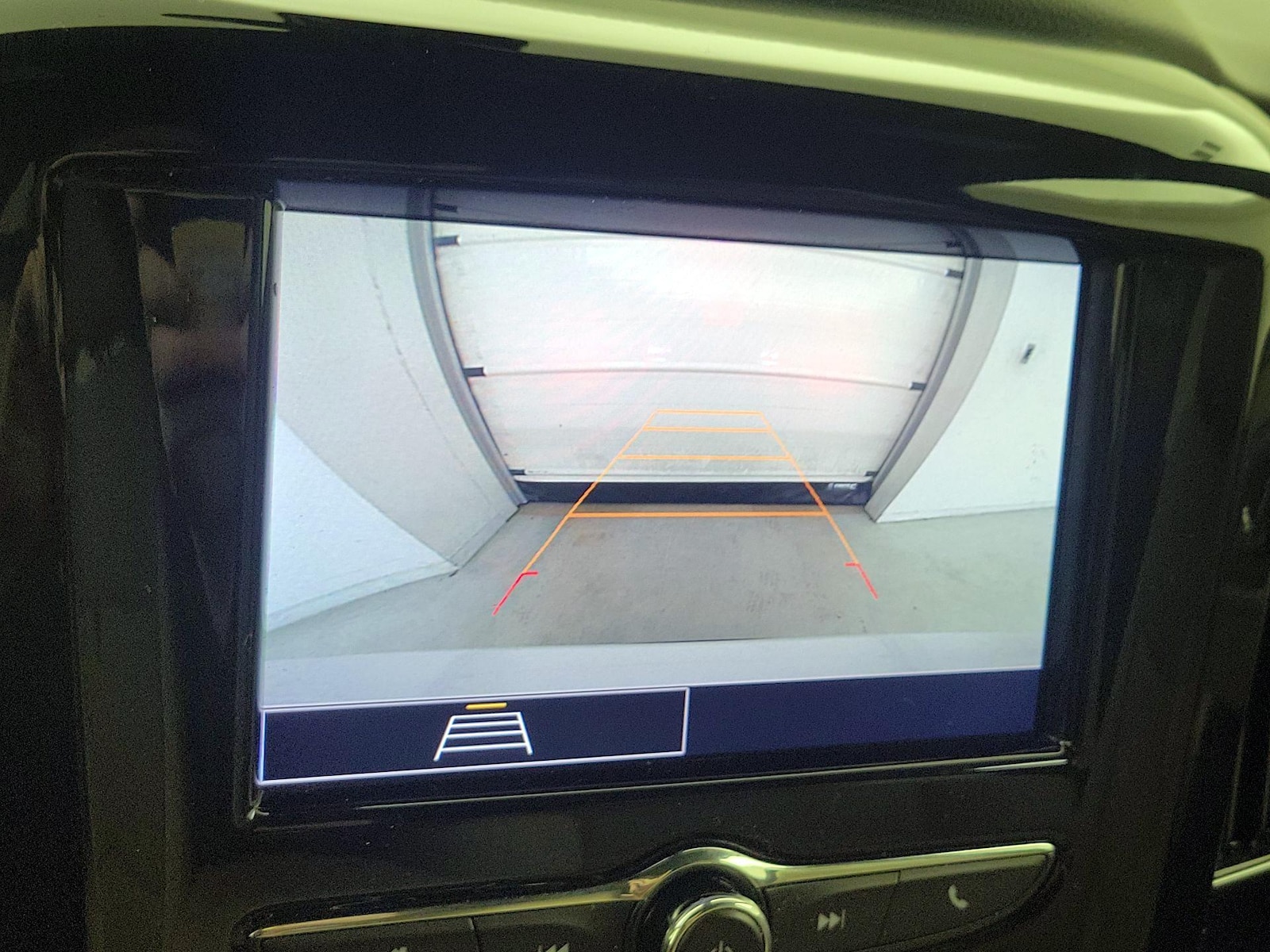 2023 Chevrolet Traverse LS - Photo 15