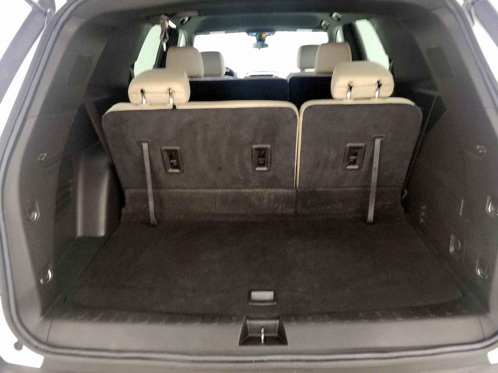2023 Chevrolet Traverse LS - Photo 22