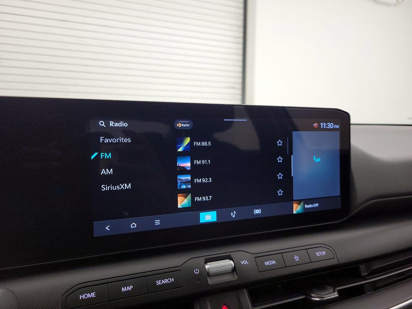 2025 Kia K4 LXS - Photo 16