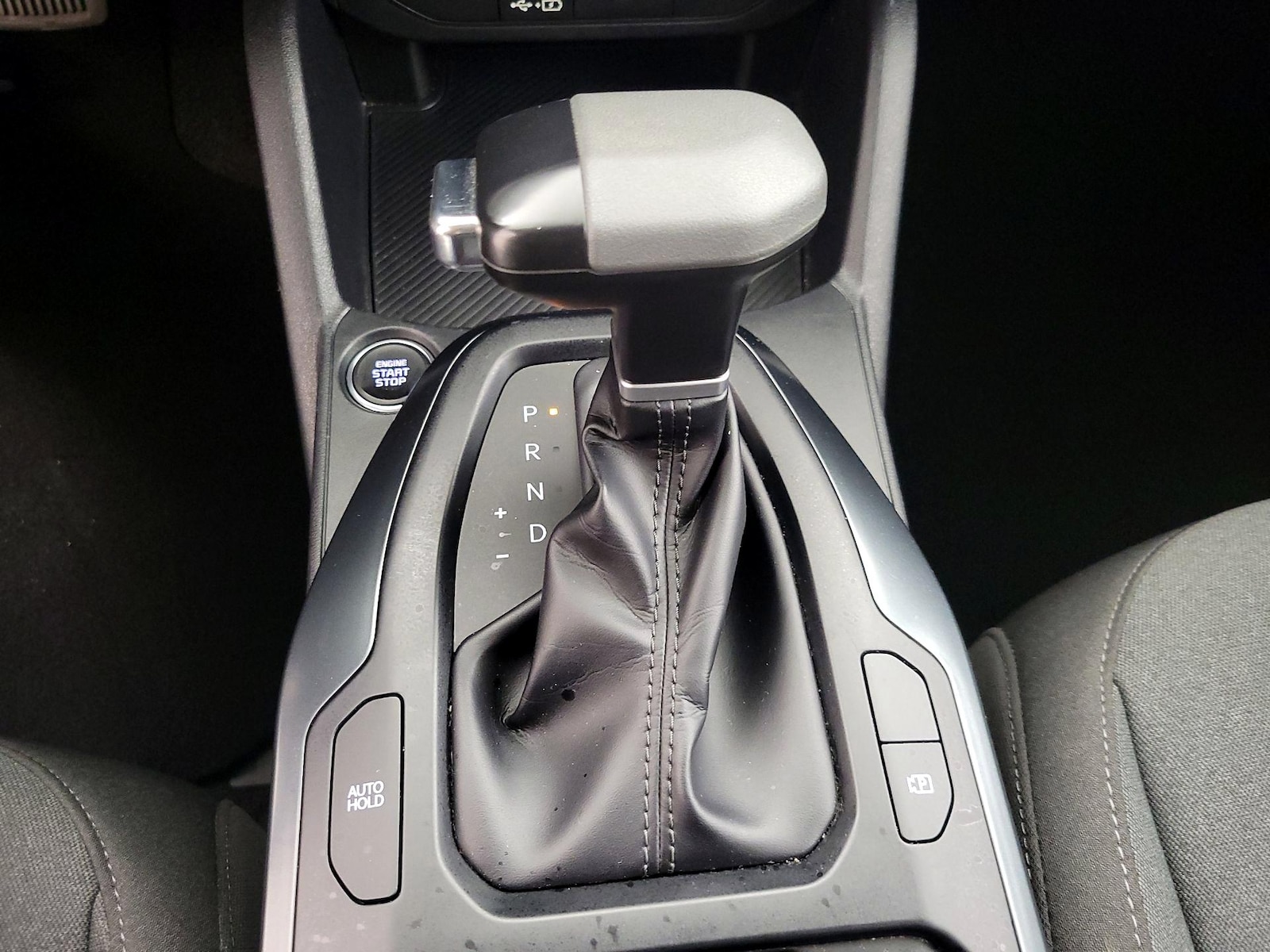 2025 Kia K4 LXS - Photo 18