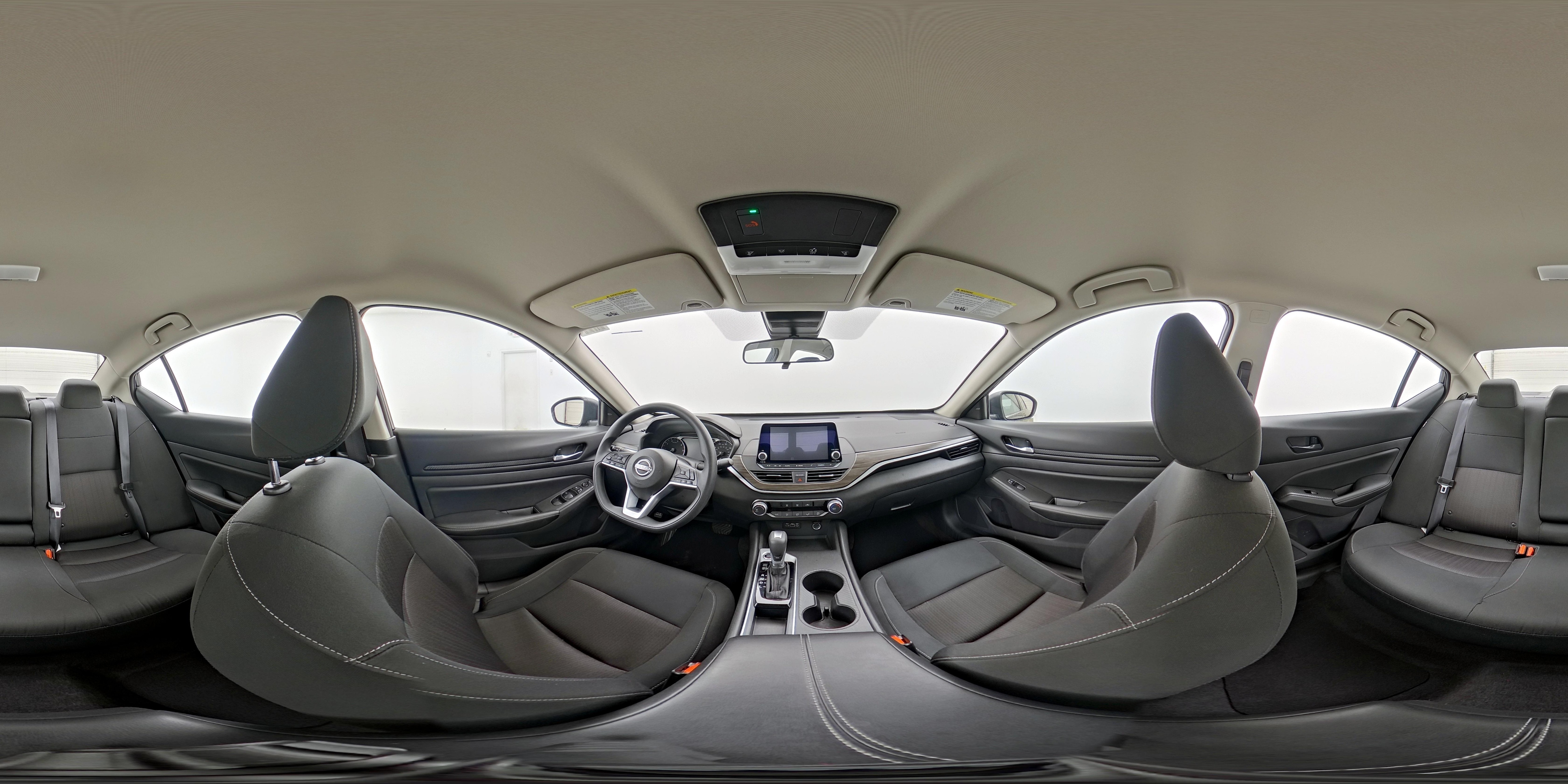2025 Nissan Altima SV - Photo 15