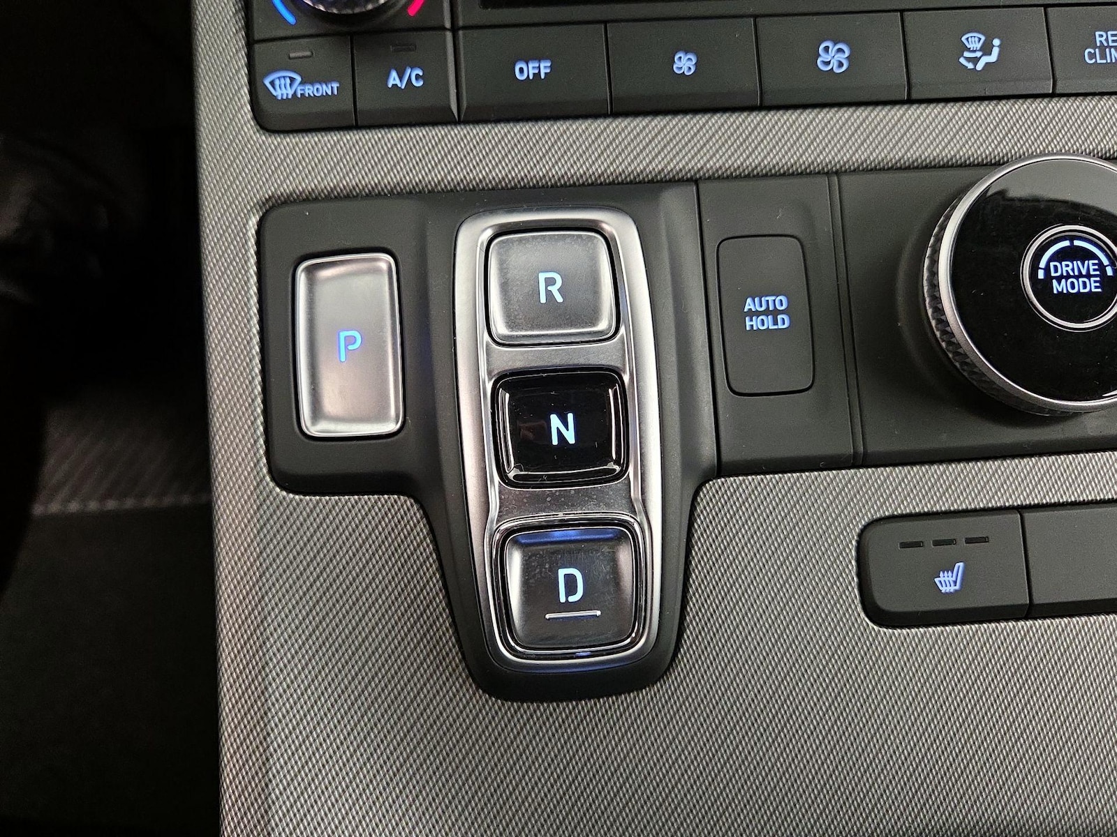 2025 Hyundai Palisade SEL - Photo 19