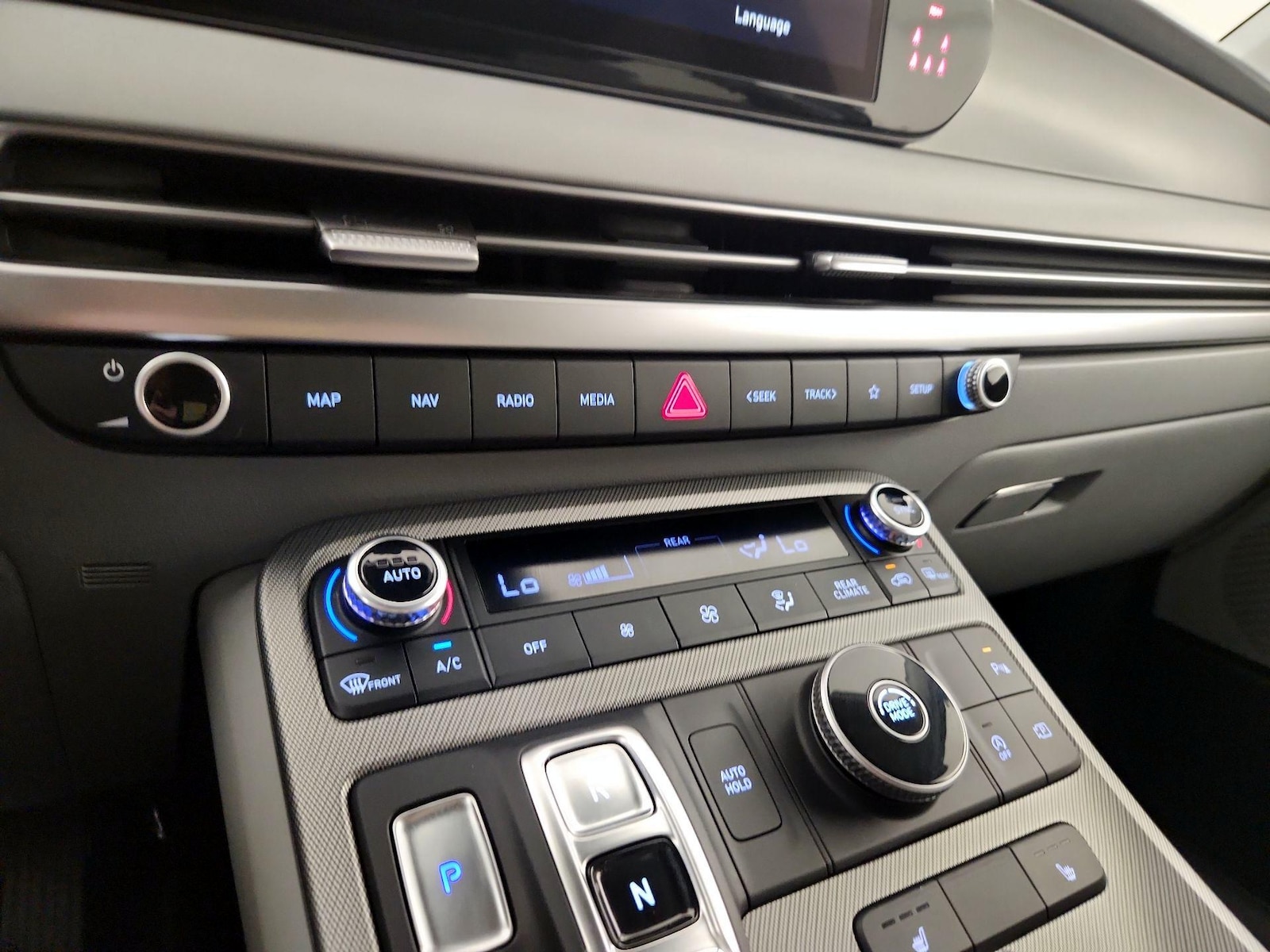 2025 Hyundai Palisade SEL - Photo 17