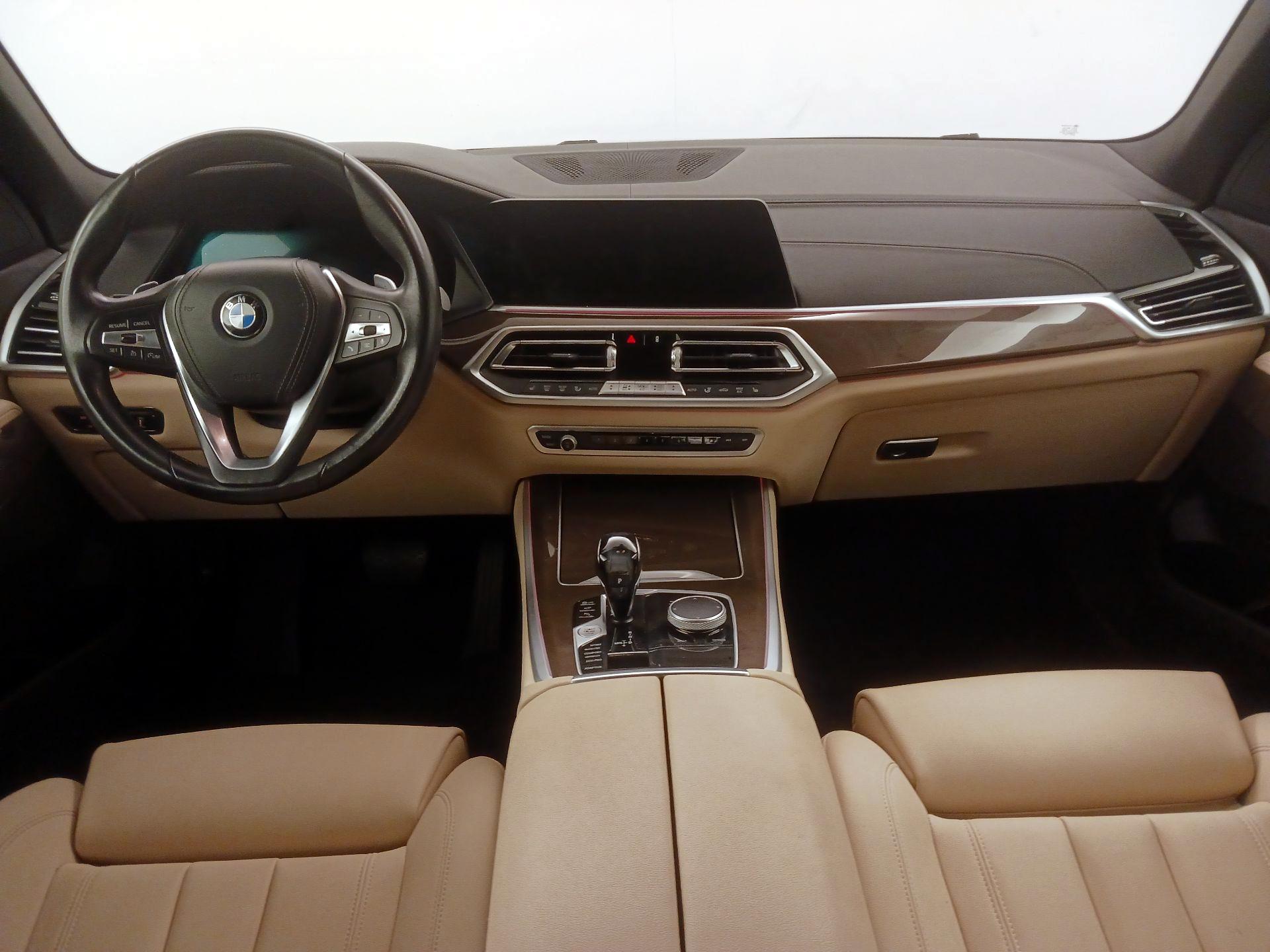 Thumbnail: 2022 BMW X5 - 9