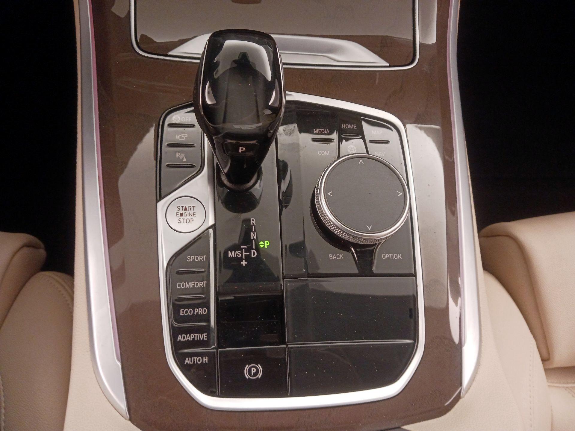 Thumbnail: 2022 BMW X5 - 18