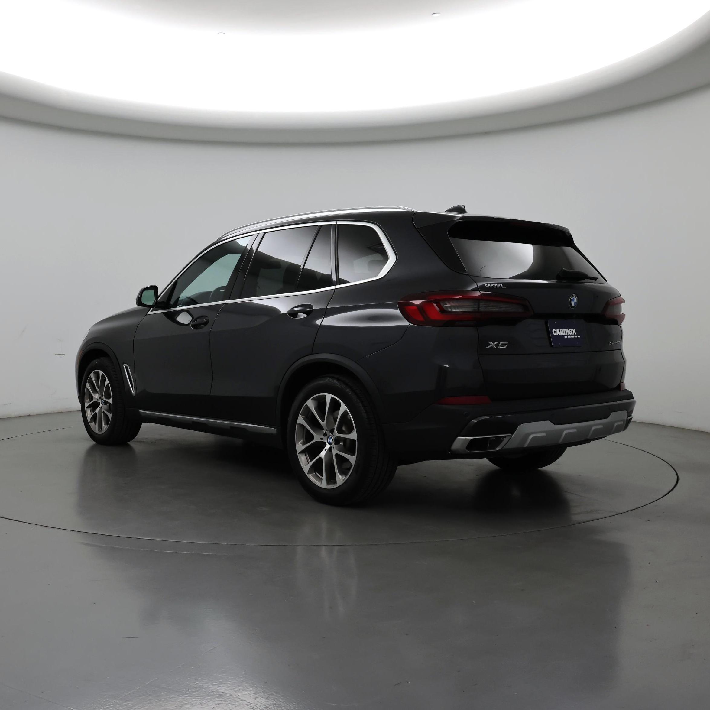 Thumbnail: 2022 BMW X5 - 2