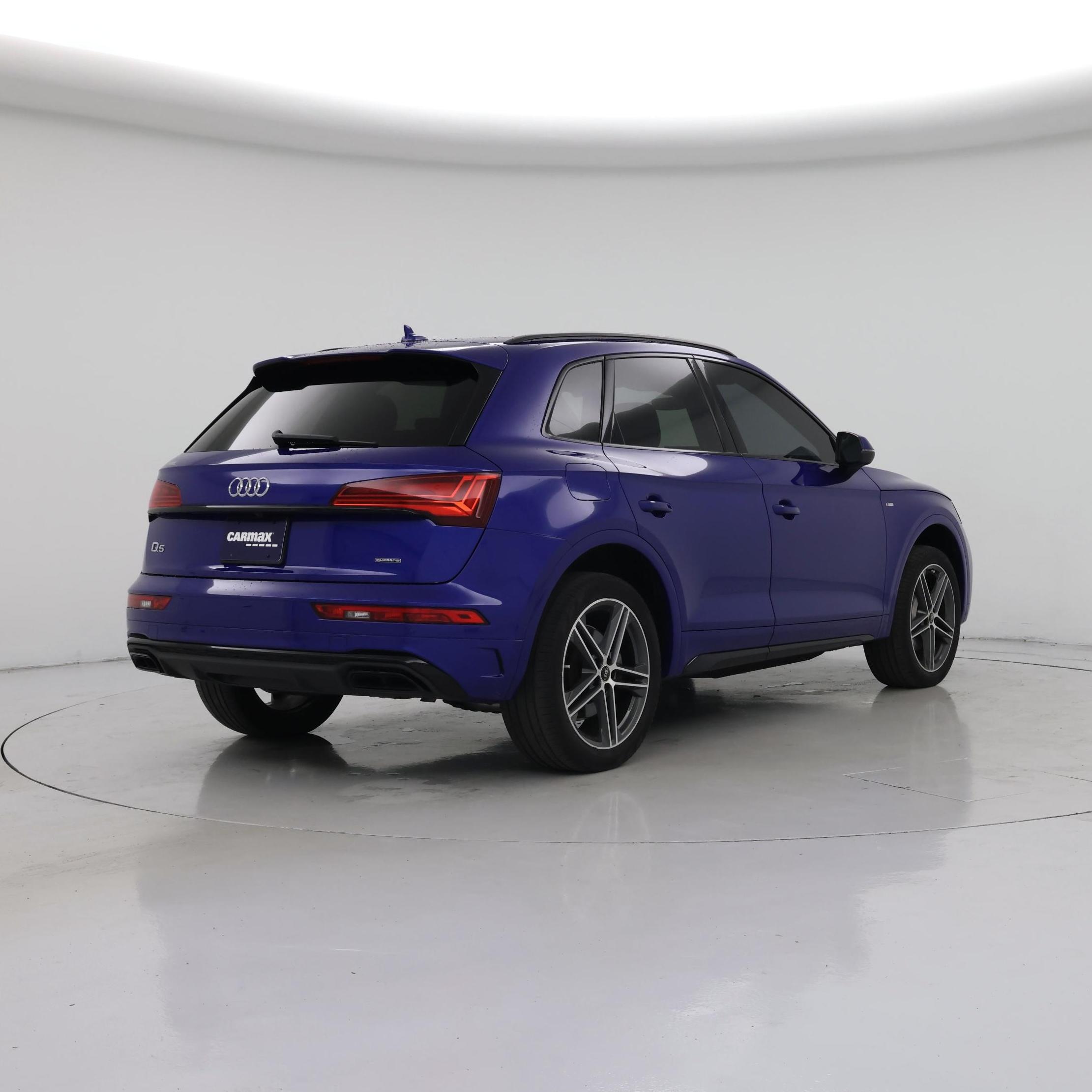 Thumbnail: 2023 Audi Q5 - 8