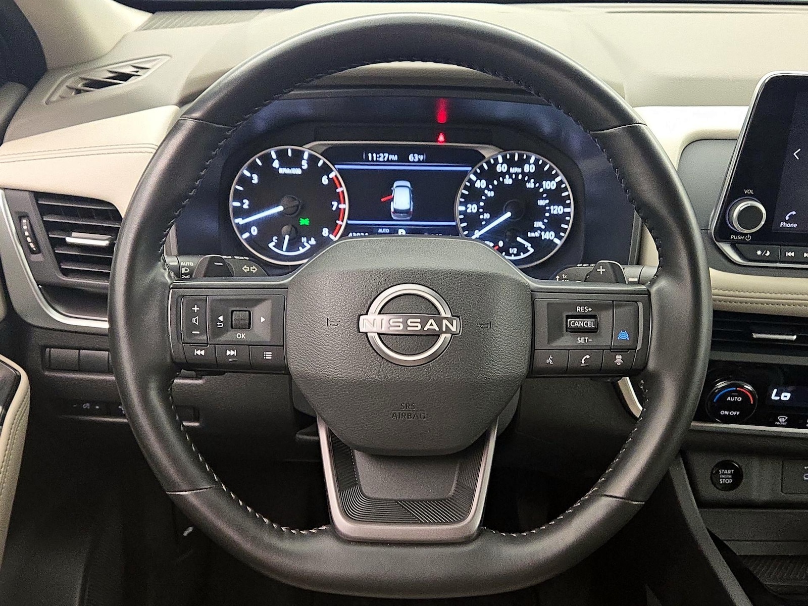 2025 Nissan Rogue SV - Photo 11